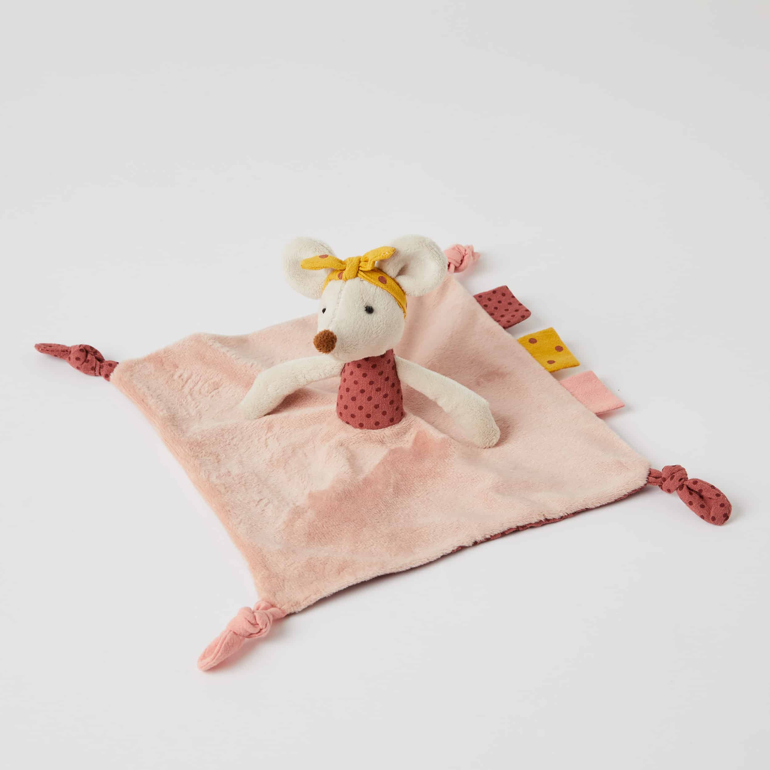 Dorothy Mouse Pink Comforter Set - Soft & Cozy Twin/Queen Size Bedding for Girls Room - Perfect for Kids Bedroom, Dorm & Sleepovers