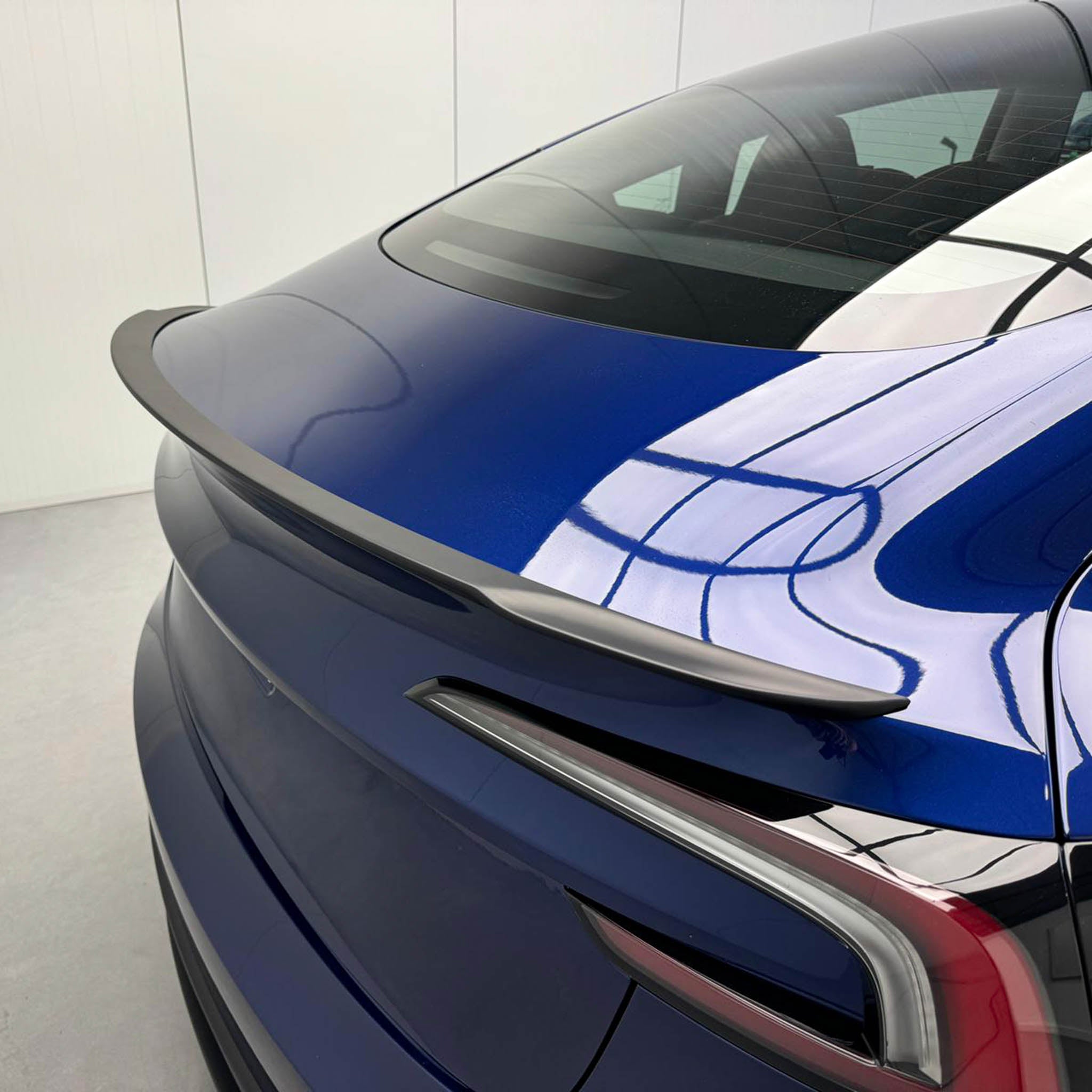 2024+ Tesla Model 3 Highland Performance Style Rear Spoiler - ABS Plastic Aerodynamic Car Accessory (Perfect for Road Trips & Car Shows)