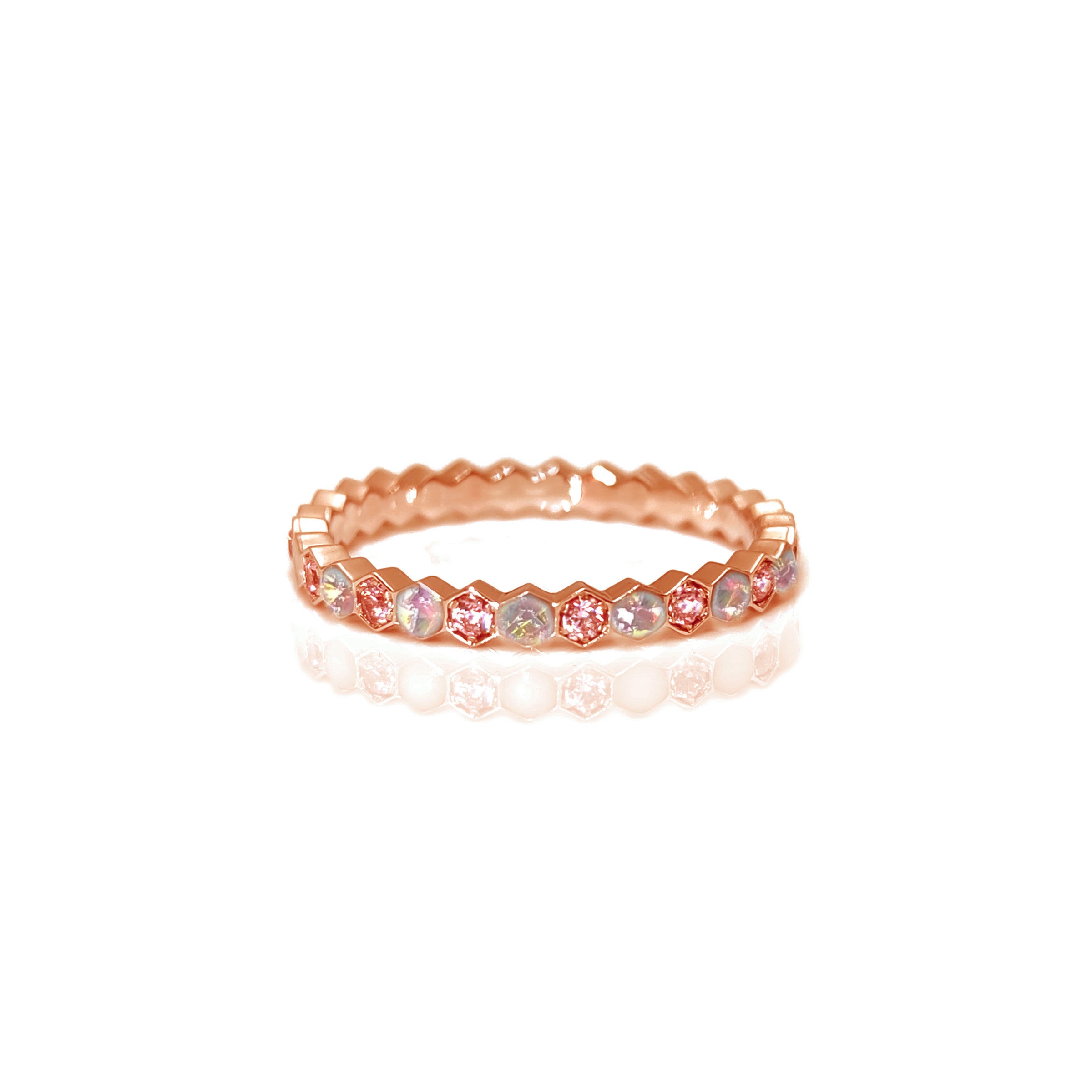 Serenity Memorial Ashes Ring - Elegant Keepsake Jewelry for Loved Ones | Perfect for Remembrance, Memorial Services & Everyday Wear