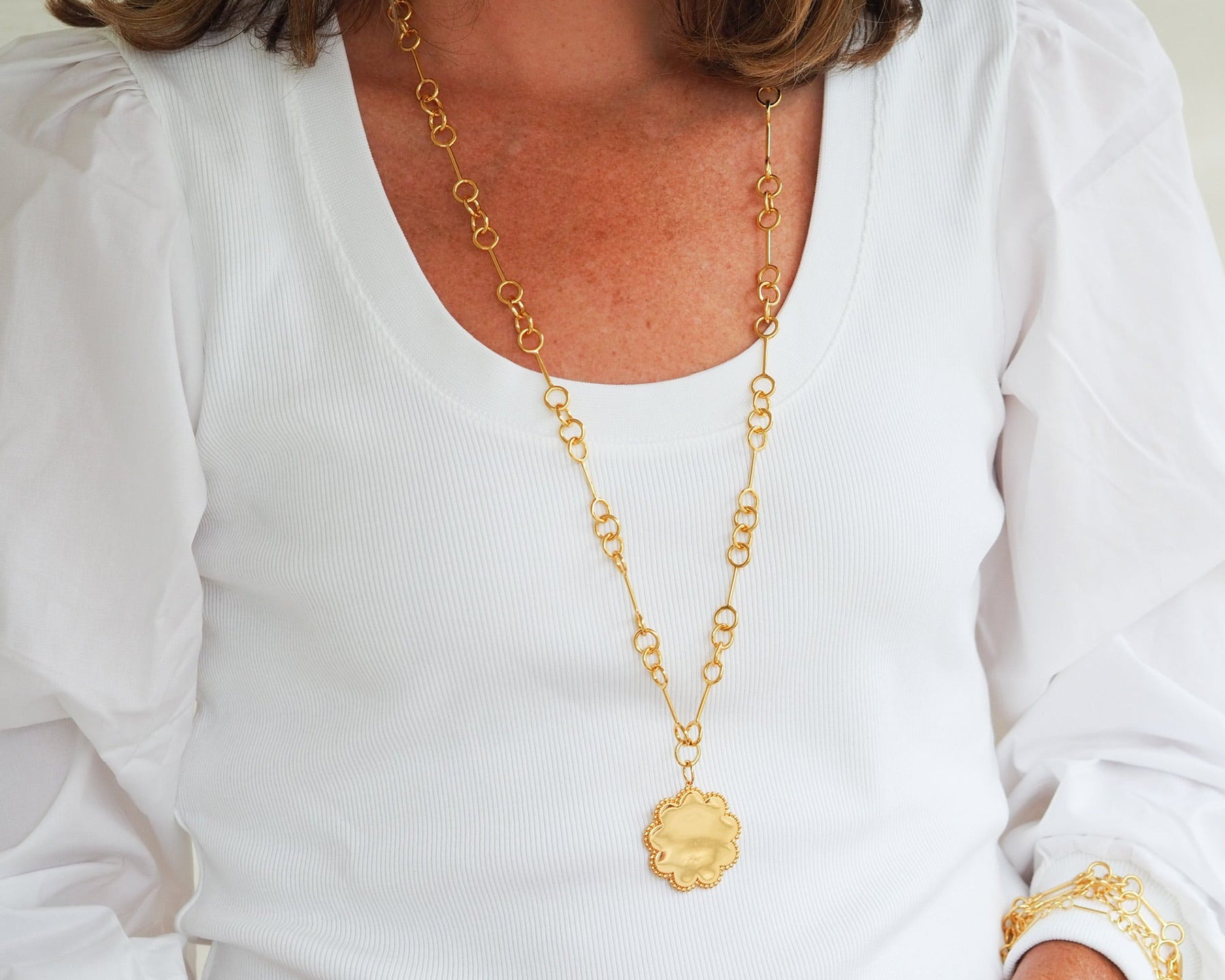 Goldbug Collection Large Scalloped Pendant Necklace - Elegant Gold-Plated Statement Jewelry for Women | Perfect for Parties, Weddings & Special Occasions