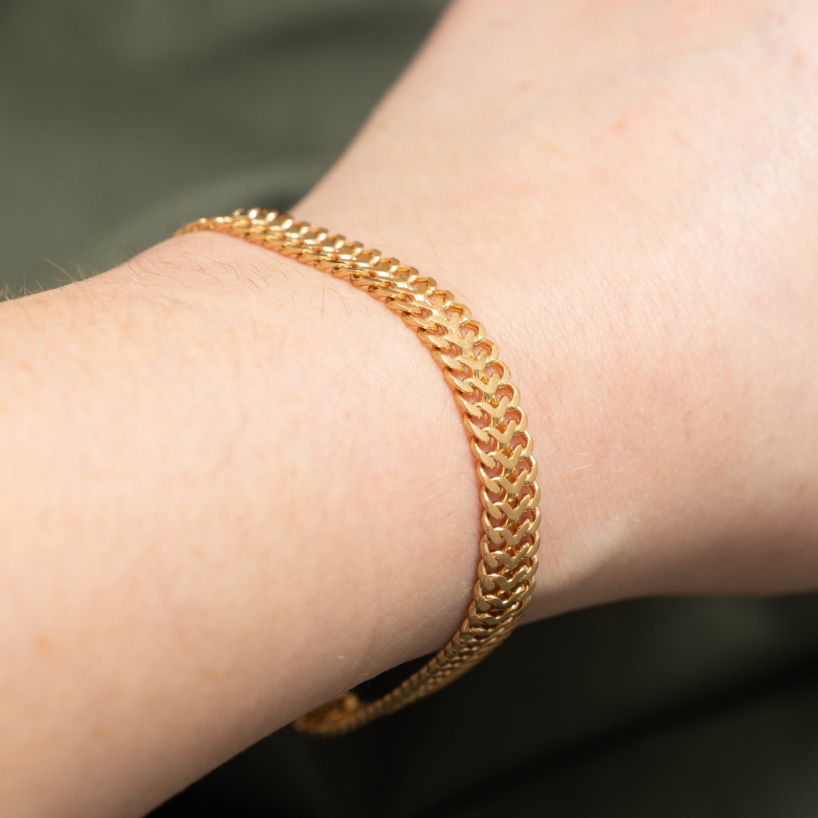 Vintage 1966 Swedish 18K Yellow Gold Chain Bracelet - 7.81mm Width - 7.5 Inches - Elegant Jewelry for Women, Perfect for Weddings, Parties & Special Occasions