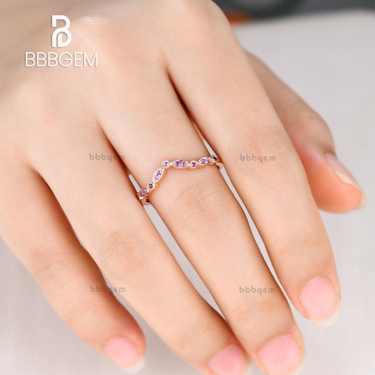 14K Rose Gold Milgrain Marquise Curve V Amethyst Wedding Band – Elegant Bridal Ring for Women, Perfect for Engagement, Anniversary & Special Occasions