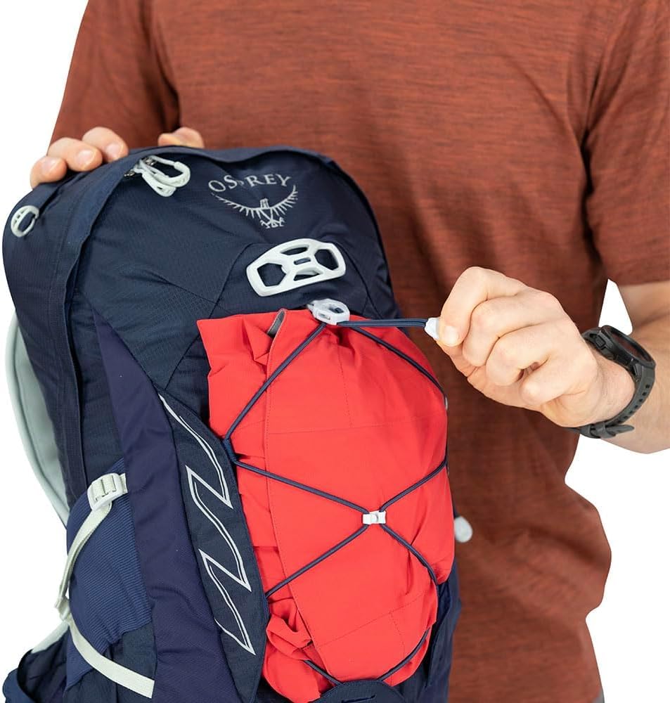 Osprey Talon 11 Men's Lightweight Hiking Backpack - Compact Daypack for Outdoor Adventures, Camping & Travel | Durable & Comfortable Design