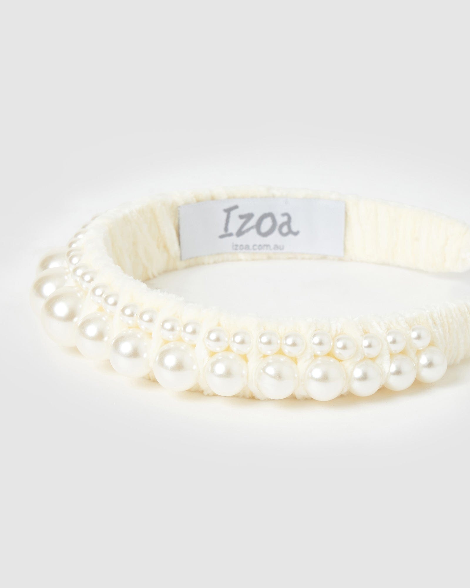 Izoa Alora Headband for Women - Soft Stretchable White Headband for Running, Yoga, Workouts & Everyday Wear