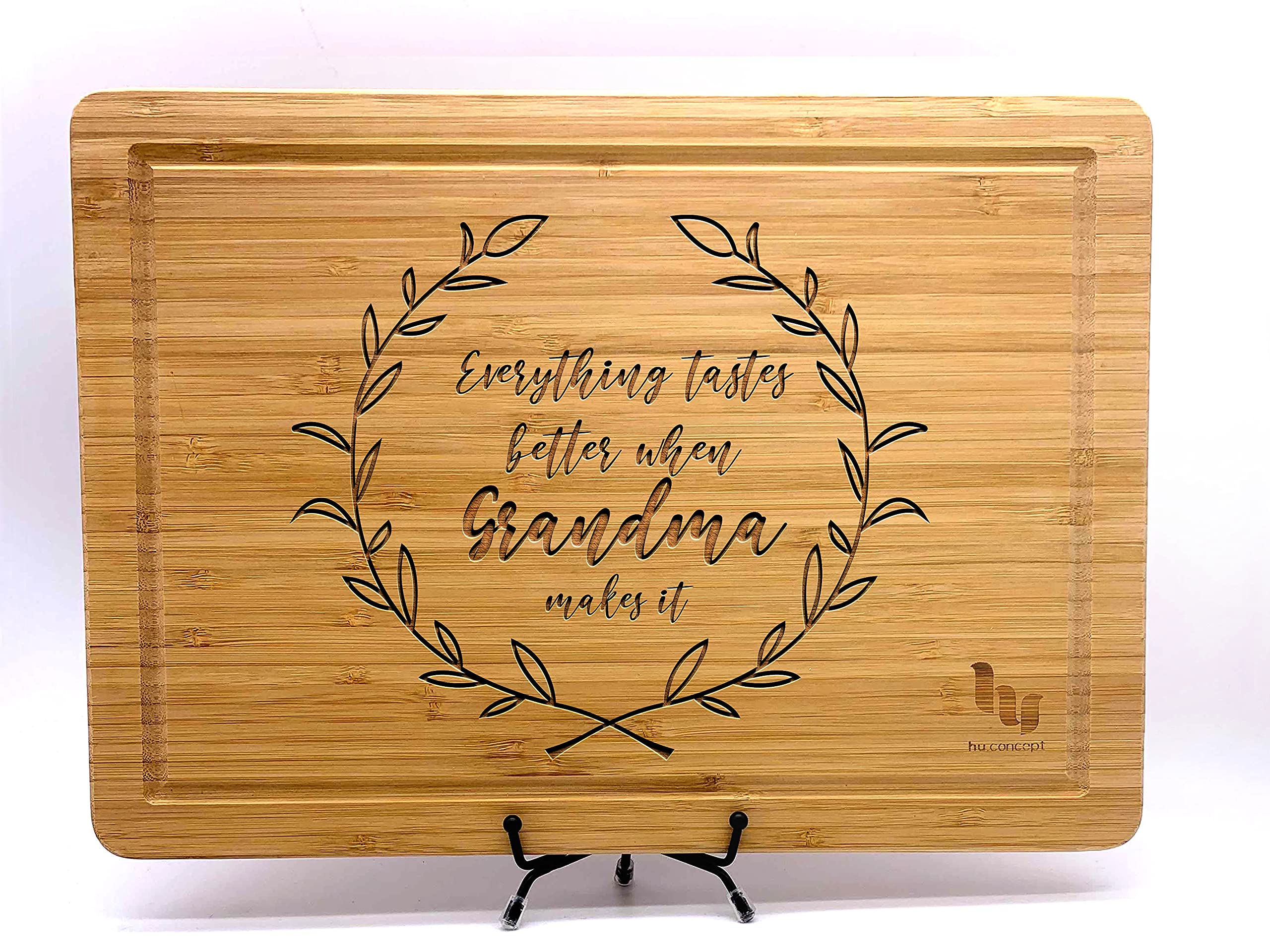 **Personalized Engraved Cutting Board for Mom & Grandma - Custom Kitchen Gift with Stand - 12 Unique Designs & 3 Sizes - Perfect Housewarming, Mother's Day, or Christmas Gift for Cooking Enthusiasts**