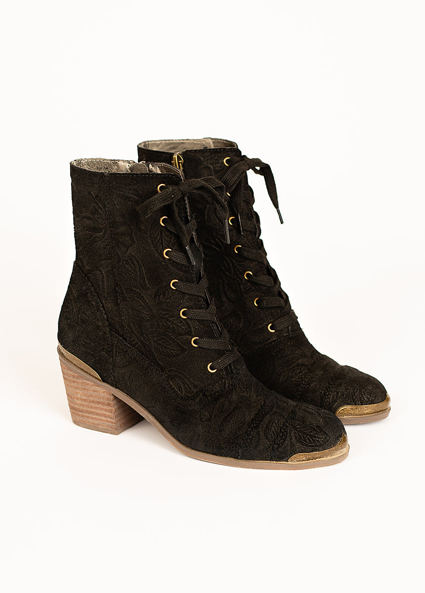Black Bonnie Boots - Stylish & Comfortable Women's Ankle Boots for Fall & Winter Fashion | Perfect for Casual Outfits, Office Wear & Night Out