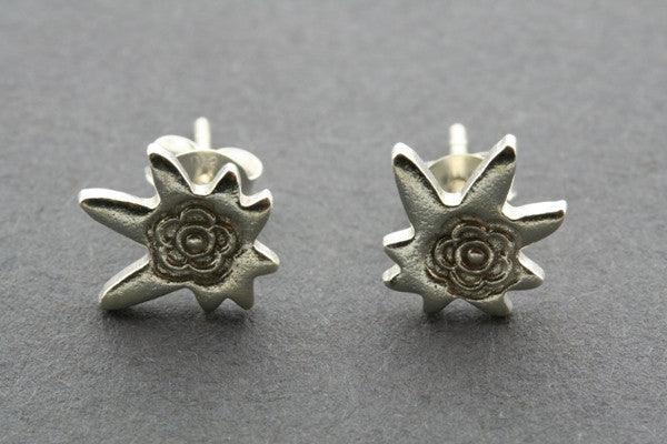 Abstract Flower Disc Stud Earrings - Boho Chic Floral Dangle Earrings for Women - Perfect for Parties, Weddings & Everyday Wear