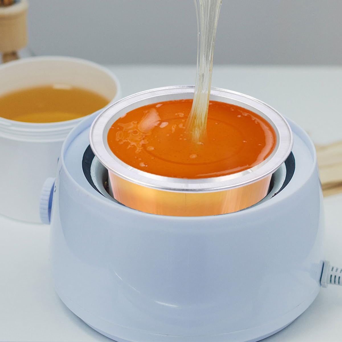 100 Pcs Golden Aluminum Foil Wax Melting Bowls - Mini Candle Warmer Pots for Wax Melts, Durable Wax Containers & Waxing Supplies - Perfect for DIY Candles, Aromatherapy & Home Spa Use