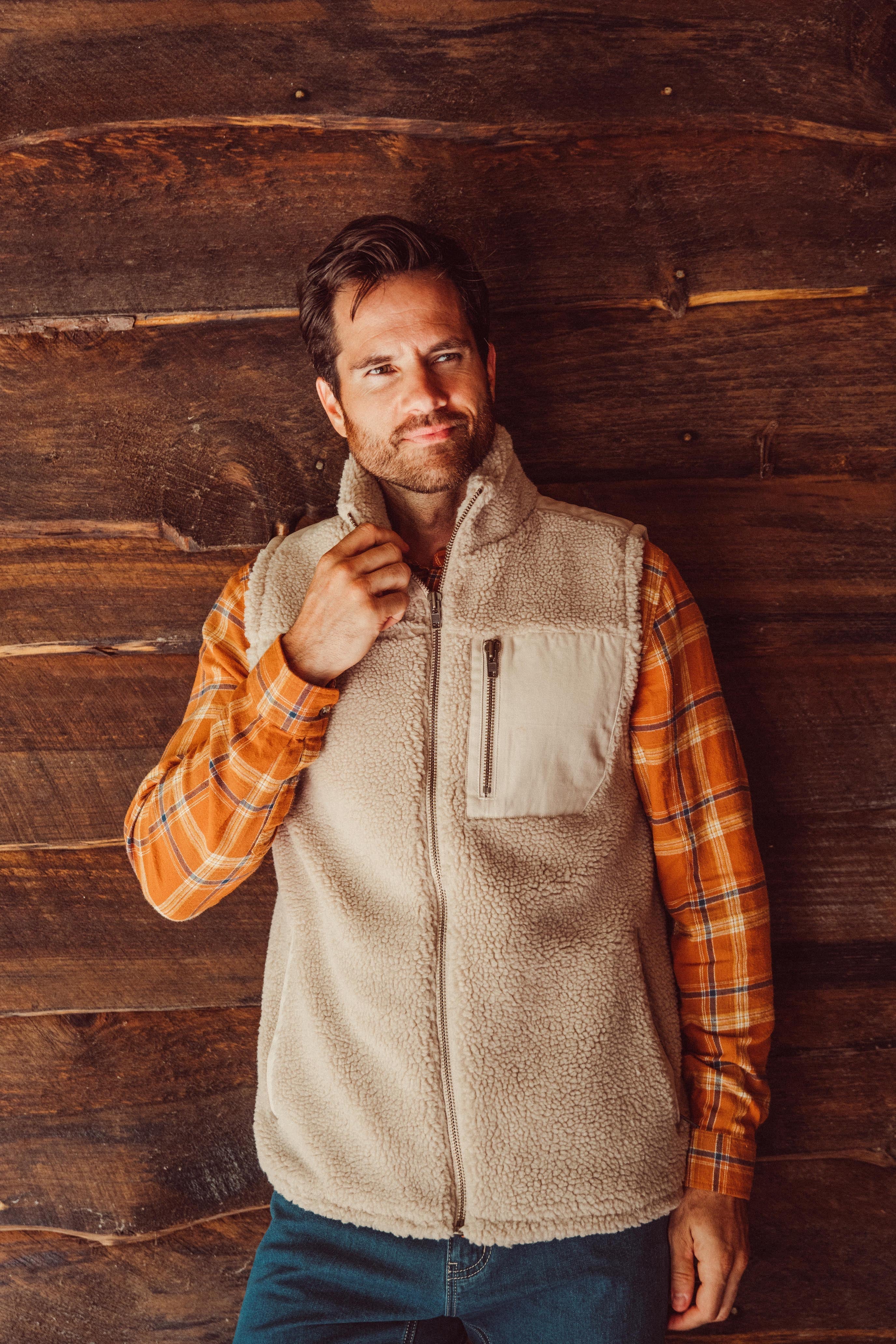 Men's Forge Vest Black - Lightweight & Durable Outdoor Work Vest for Hiking, Camping & Construction