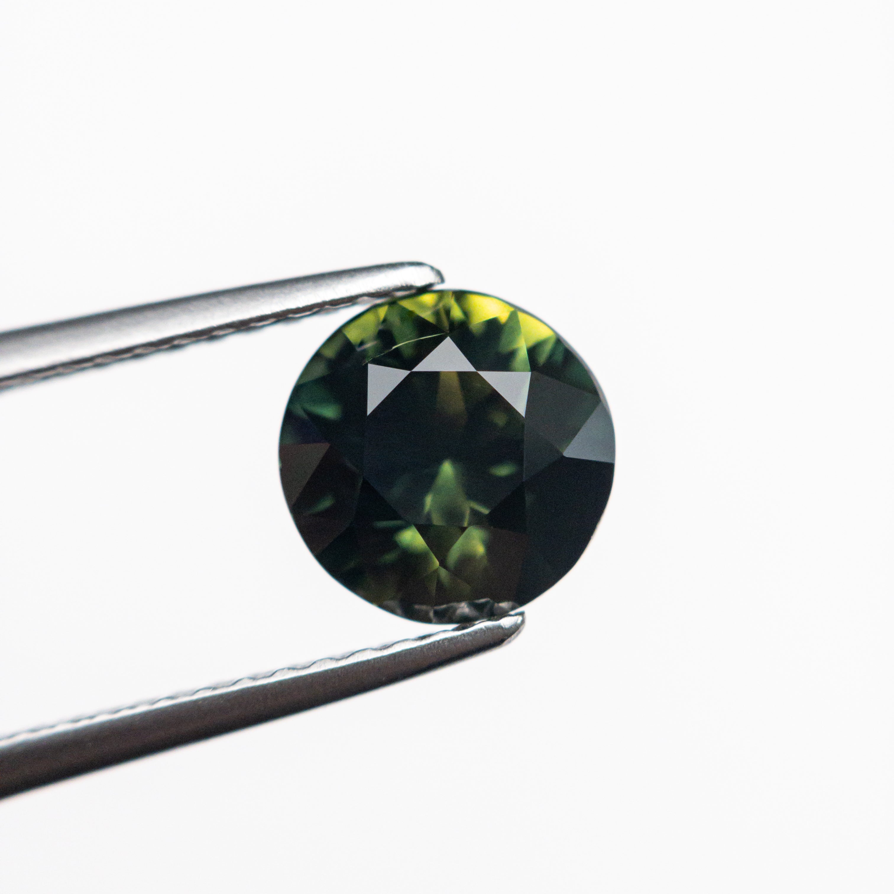 2.15ct Round Brilliant Blue Sapphire Gemstone - 7.20x7.10x5.13mm Natural Loose Sapphire for Jewelry Making, Engagement Rings & Fine Collections