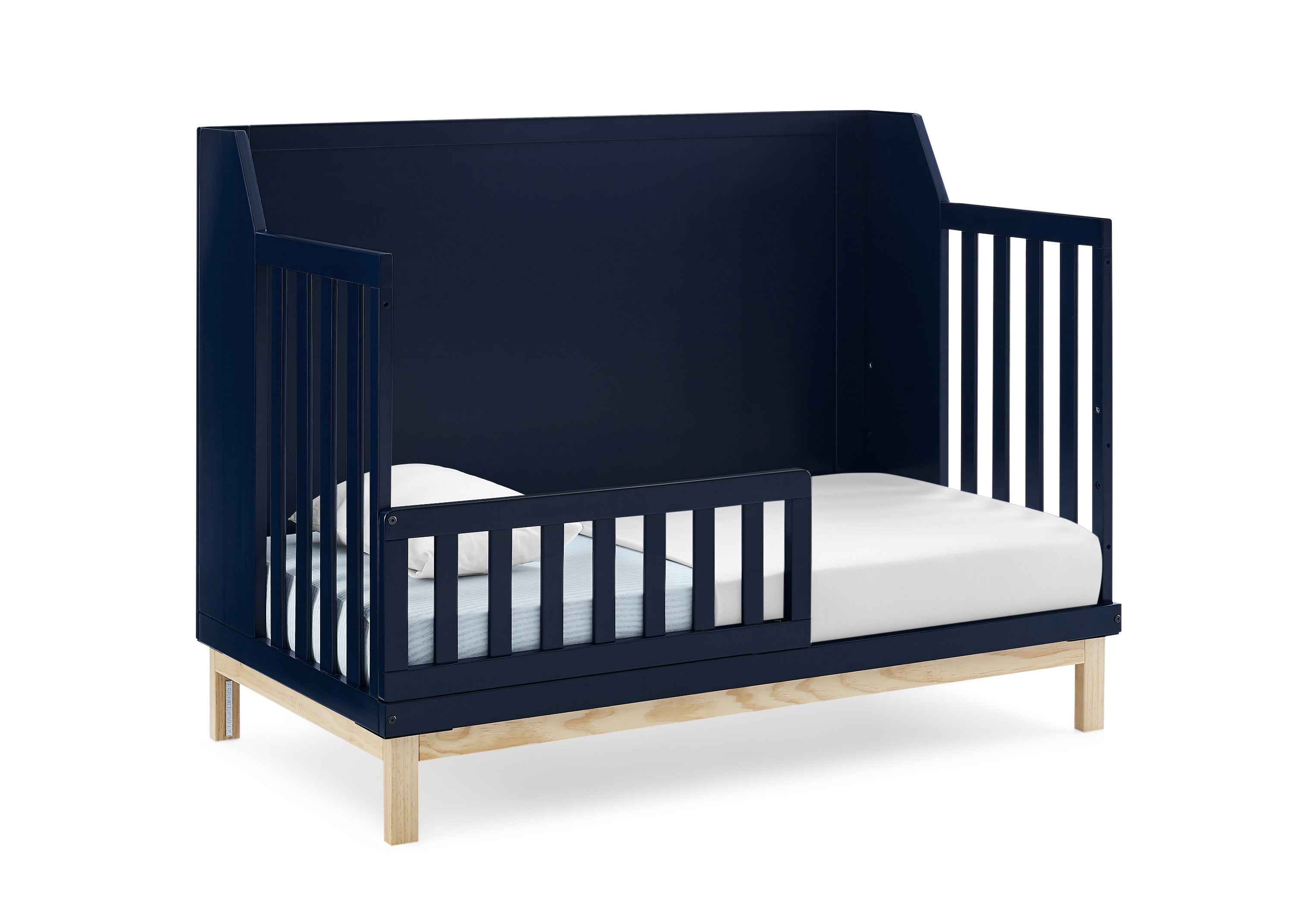 BabyGap Oxford 6-in-1 Convertible Crib - Nursery Furniture for Newborn to Toddler | Safe & Stylish Wooden Crib with Adjustable Height | Perfect for Nursery, Bedroom, and Daycare
