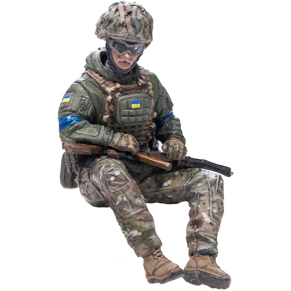 AFV HF772 1/35 Scale Ukrainian YPR 765 PRI.50 APC Crew - 4 Highly Detailed Military Model Figures for Diorama Building & Wargaming Scenes