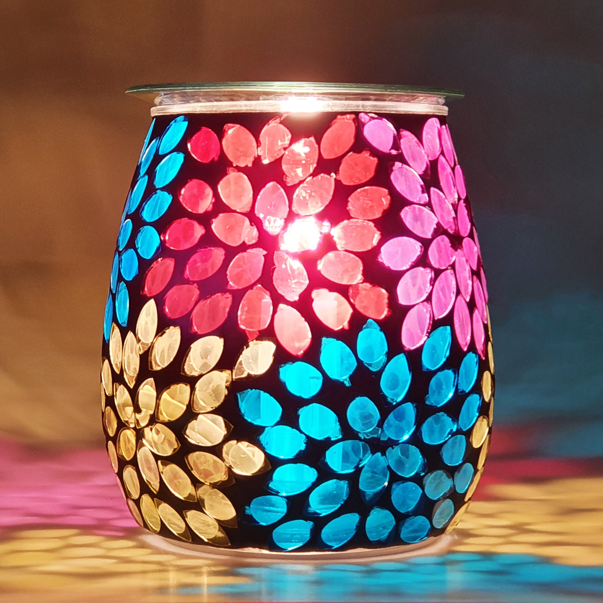 Cello Electric Wax Warmer with Mosaic Glass Design - Floral Pattern for Home Fragrance & Aromatherapy - Perfect for Living Room, Bedroom, and Office Use