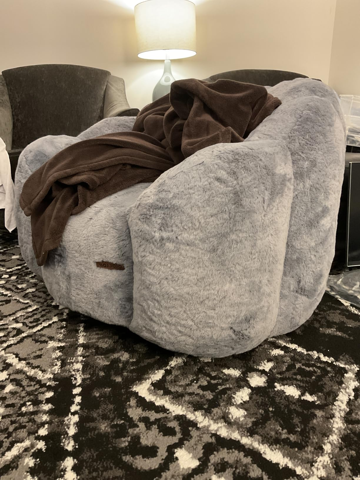 MAXYOYO Floral Bean Bag Chair - Ultra Soft Faux Fur Petal Back Sofa for Adults, Single Size Dark Grey - Perfect for Living Room, Bedroom & Game Room Relaxation
