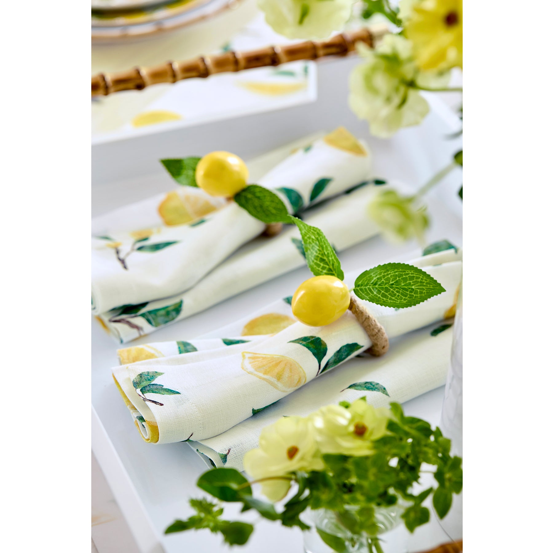 Premium Botanical Lemon Print Napkins - Set of 4 for Dining, Kitchen & Party Decor | Eco-Friendly Cotton Table Linens