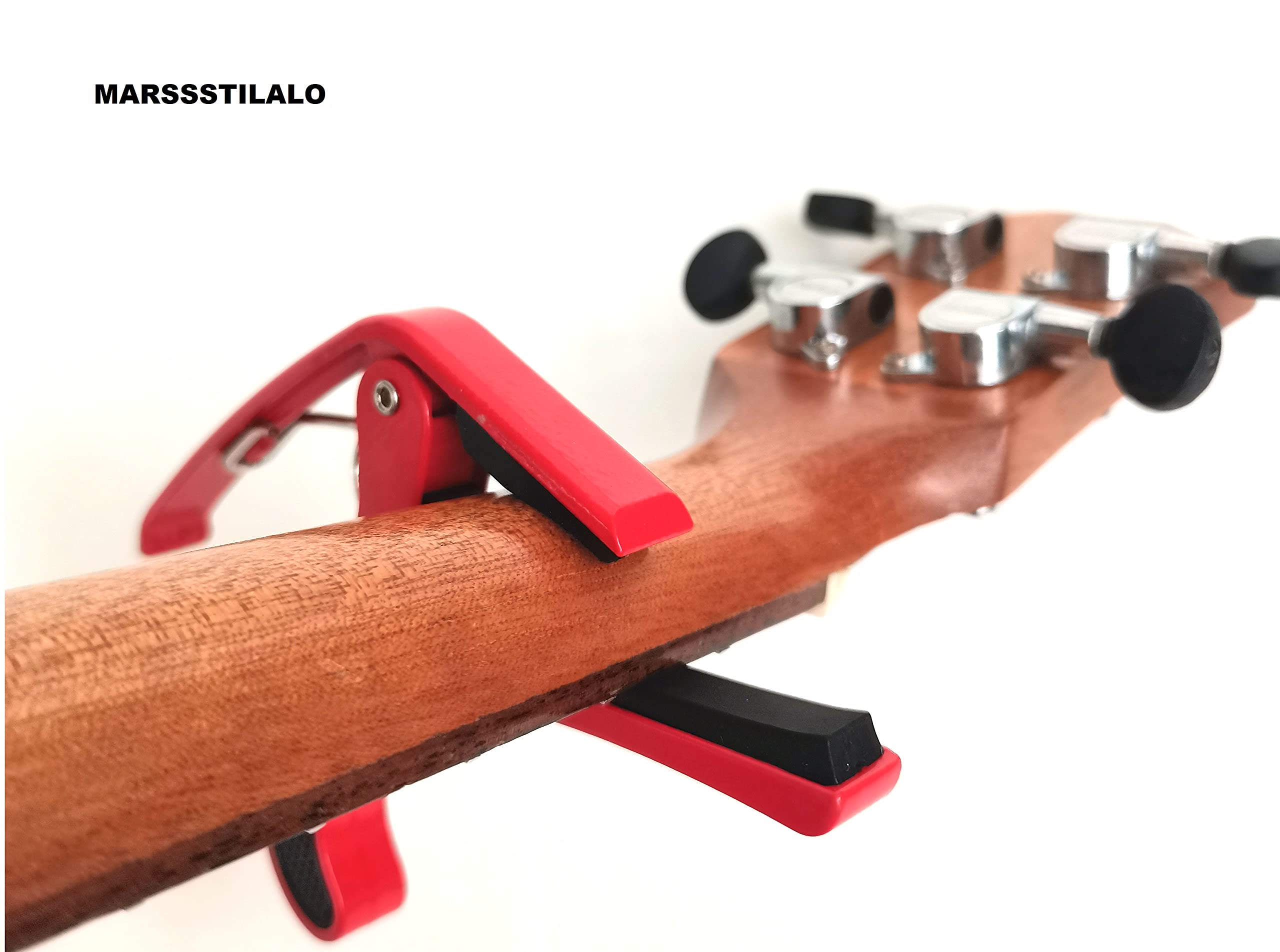 Professional Metal Capo for Acoustic & Electric Guitars & Bass - Red | Durable Guitar Accessory for Musicians & Performers | Perfect for Live Shows, Studio Recording & Practice Sessions