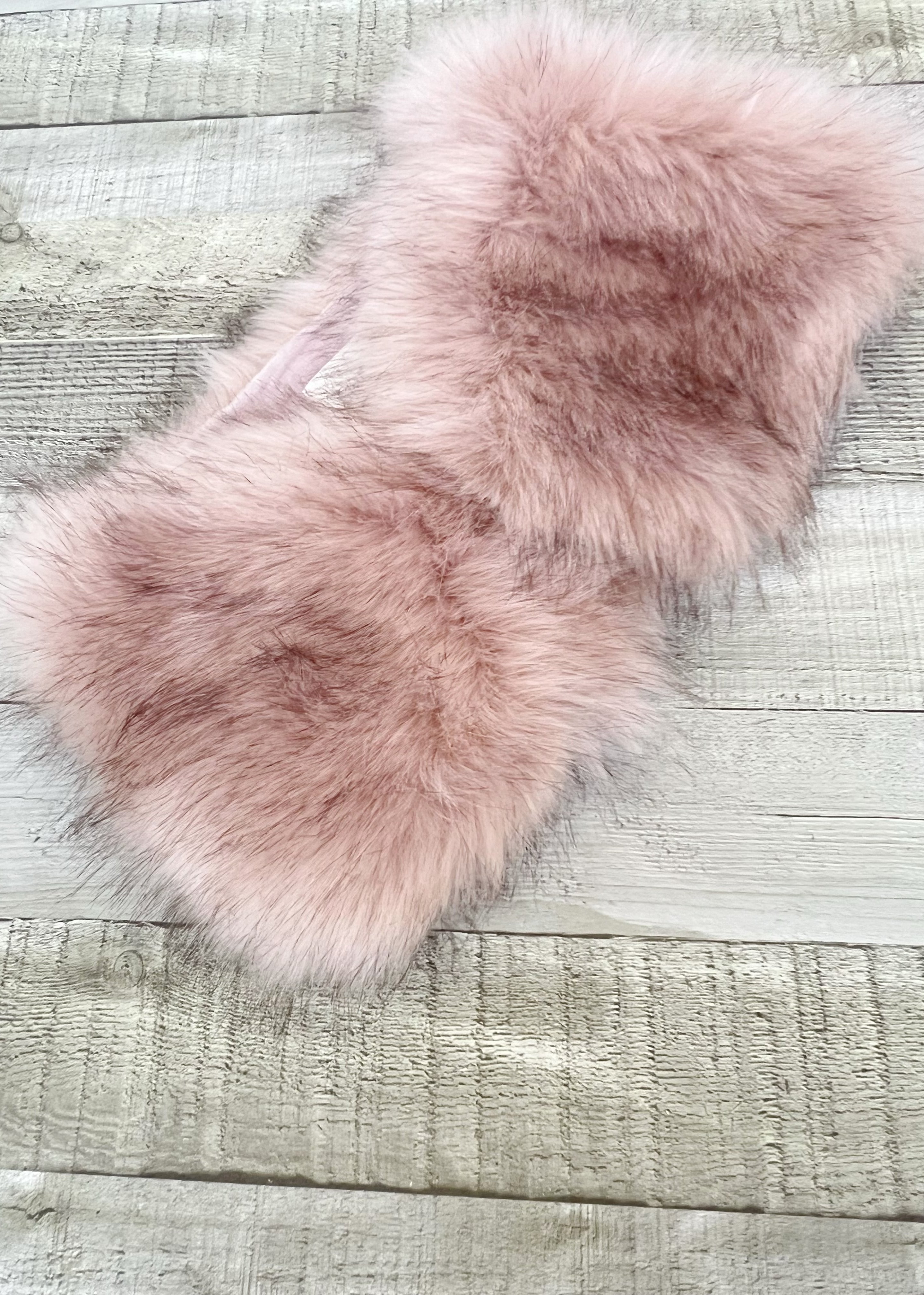 Pink Faux Fur Wrap for Flower Girls - Soft & Warm Kids Shawl (Kid Pin03) - Perfect for Weddings, Parties & Photo Shoots