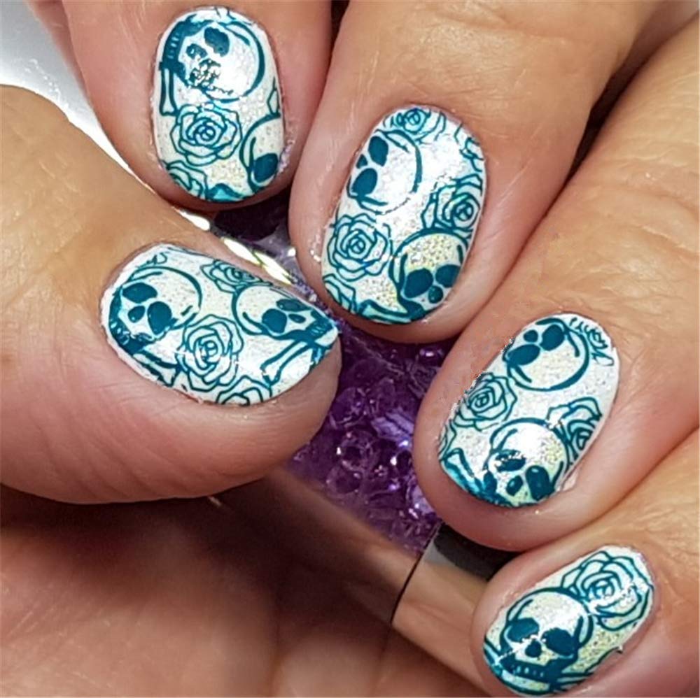 Mezerdoo 2-Piece Nail Stamping Plates Set - 9.5x14.5cm Geometric Skull Design for Nail Art, Manicure Stamping Templates with Stripe, Dot & Love Patterns - Perfect for Halloween, Gothic & Creative Nail Designs