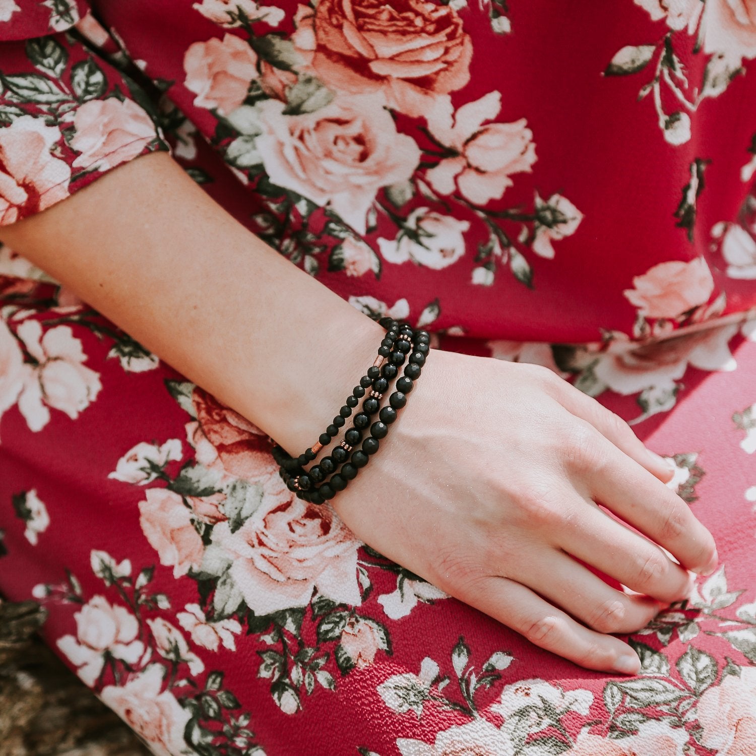 Faceted Onyx Strength Bracelet for Men & Women - Natural Stone Healing Bracelet for Energy, Protection & Wellness - Perfect for Yoga, Meditation & Daily Wear