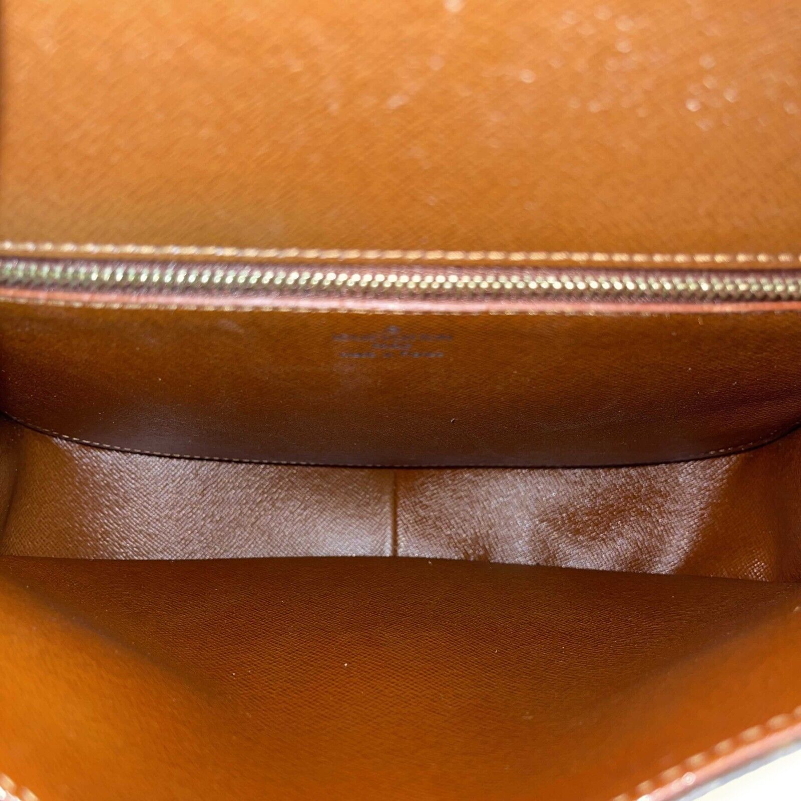 Authentic Louis Vuitton Vintage Saint Cloud Monogram Crossbody Bag - Brown/Tan Canvas - Perfect for Everyday Use, Travel & Fashion Accessories