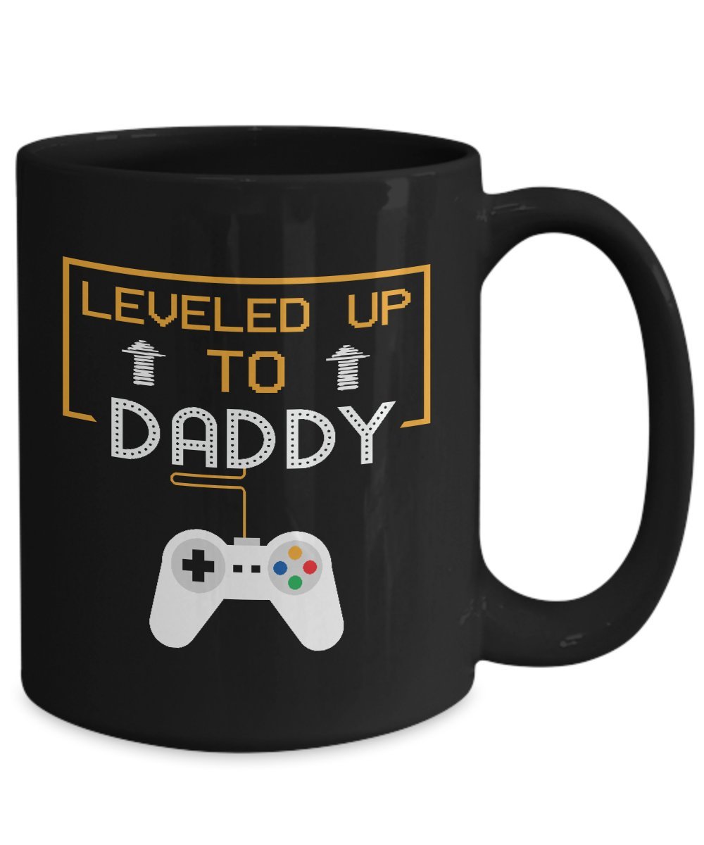 Level Up to Daddy Pregnancy Announcement Mug - Funny Gamer Coffee Cup for Expecting Fathers, Boyfriend or Husband - Perfect Gender Reveal Gift for Gamers & New Dads