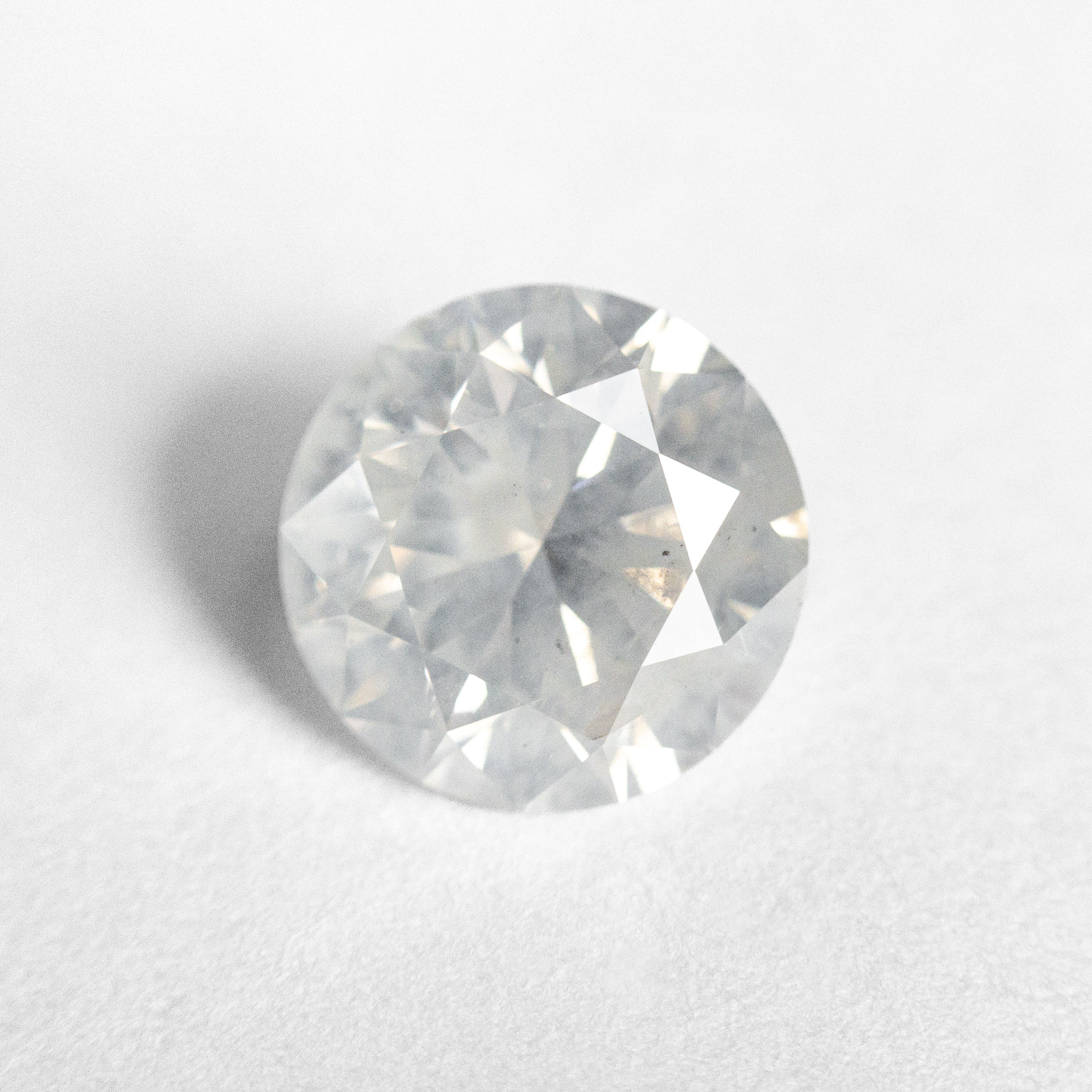 2.02ct Fancy White Round Brilliant Cut Diamond (8.06x8.04x4.98mm) - Premium Loose Gemstone for Engagement Rings & Fine Jewelry