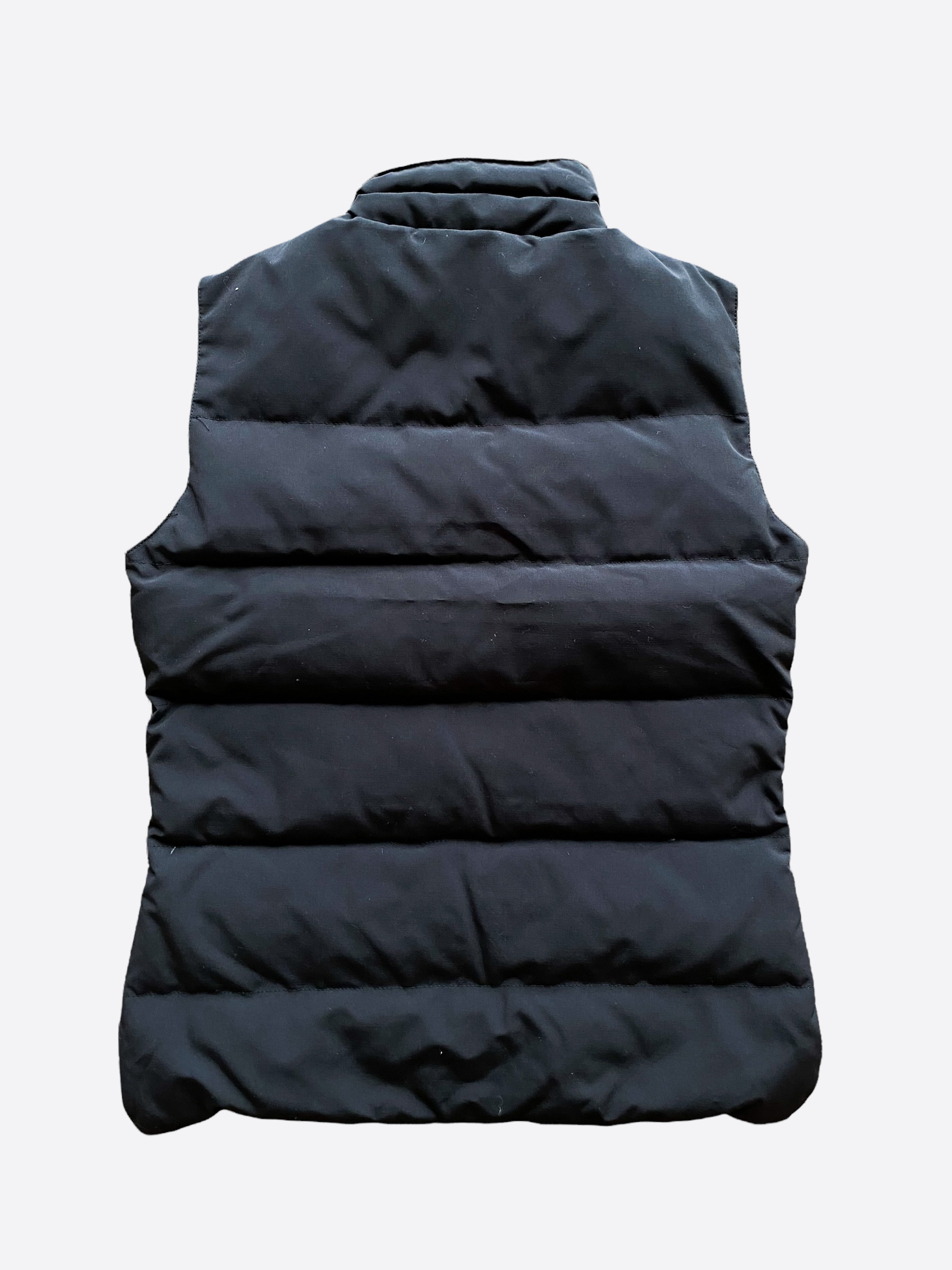 Canada Goose Black Freestyle Vest for Women - Lightweight Down Puffer Jacket for Outdoor Activities & Winter Fashion