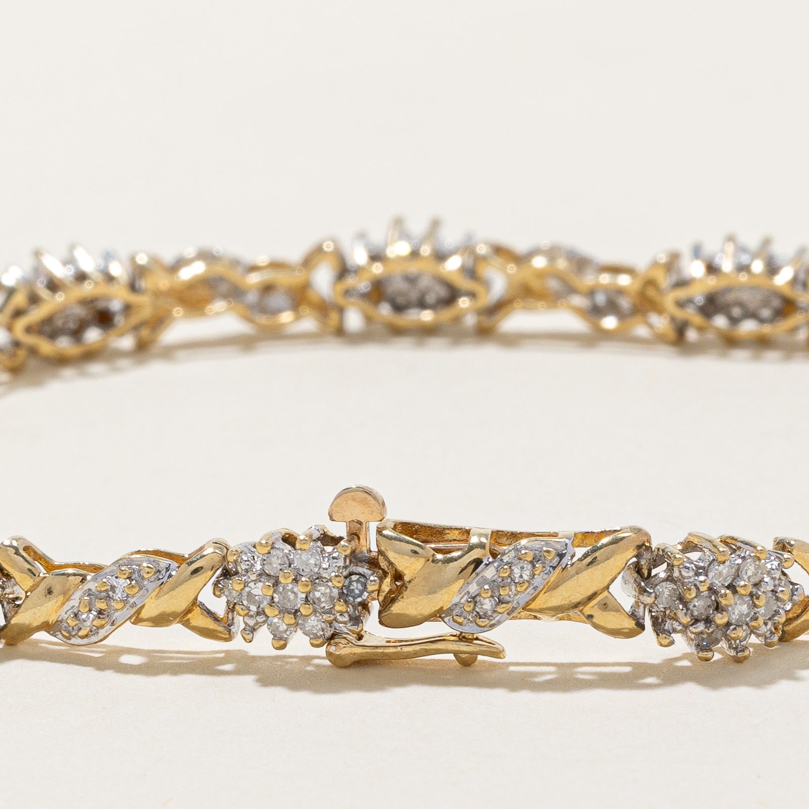Vintage Diamond Cluster Bracelet - 1.10 Carat Total Weight (CTW) - 7.5 Inches - Elegant Jewelry for Women - Perfect for Weddings, Anniversaries & Special Occasions