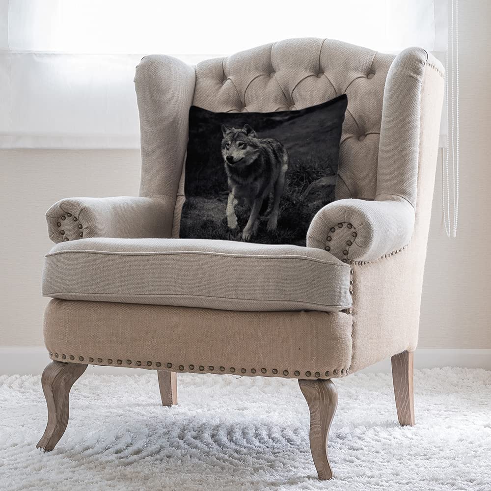 WONDERTIFY 18x18 Inch Wolf Throw Pillow Cover - Soft Furry Animal Print with Expressive Wildlife Design - Perfect for Couch, Bed & Sofa Decor - Cozy Home Accent for Living Room, Cabin or Nursery
