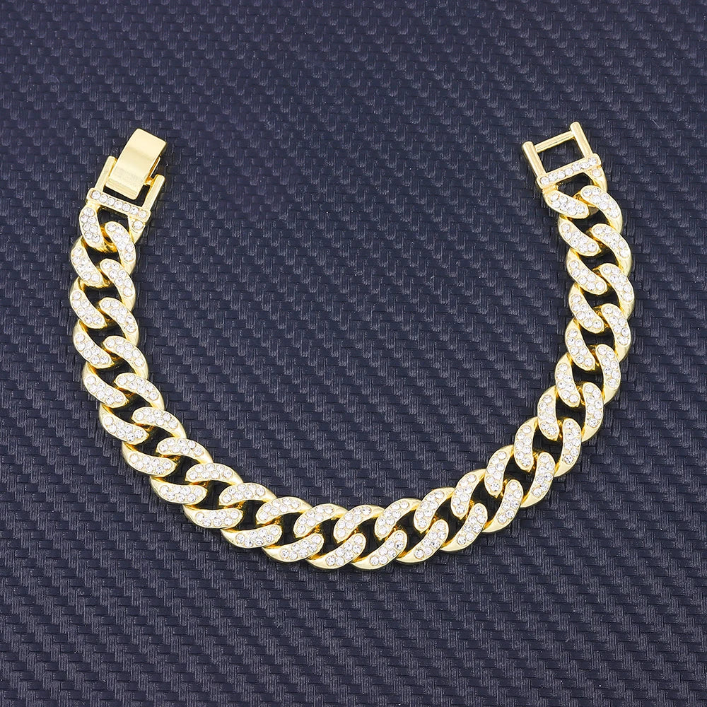 Elegant Luxury Bracelet for Women - Gold & Silver Fashion Jewelry - Perfect for Parties, Weddings & Everyday Wear
