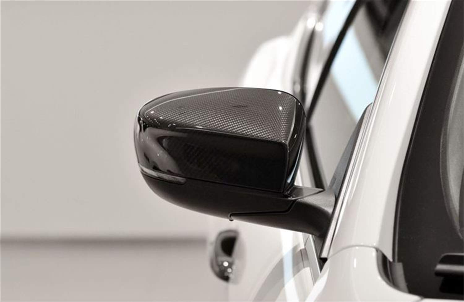 Carbon Fiber Side Mirror Cover for Maserati Ghibli 2017-2020 - Black Real Carbon Fiber Replacement Mirror Trim - Exterior Auto Accessories for Luxury Car Protection & Style Upgrade