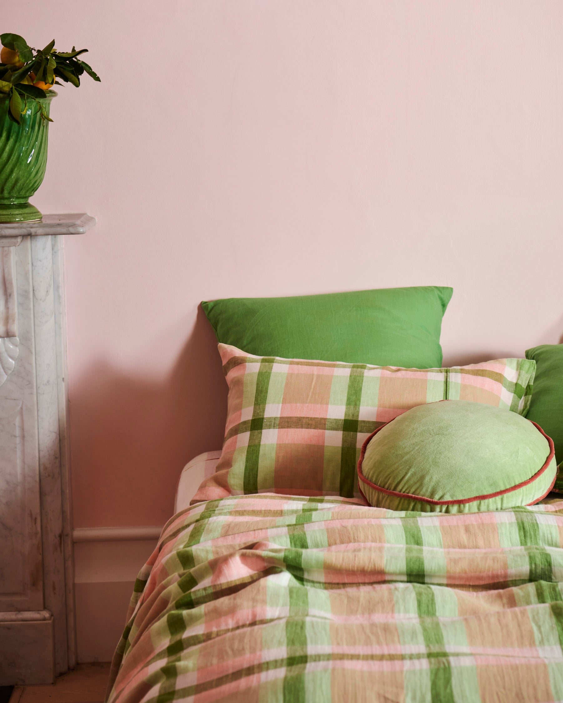 Premium Organic Green Tea Linen Pillowcases - Breathable & Hypoallergenic European Size (26x26 inches) - Perfect for Bedroom, Guest Room & Luxury Hotel Decor