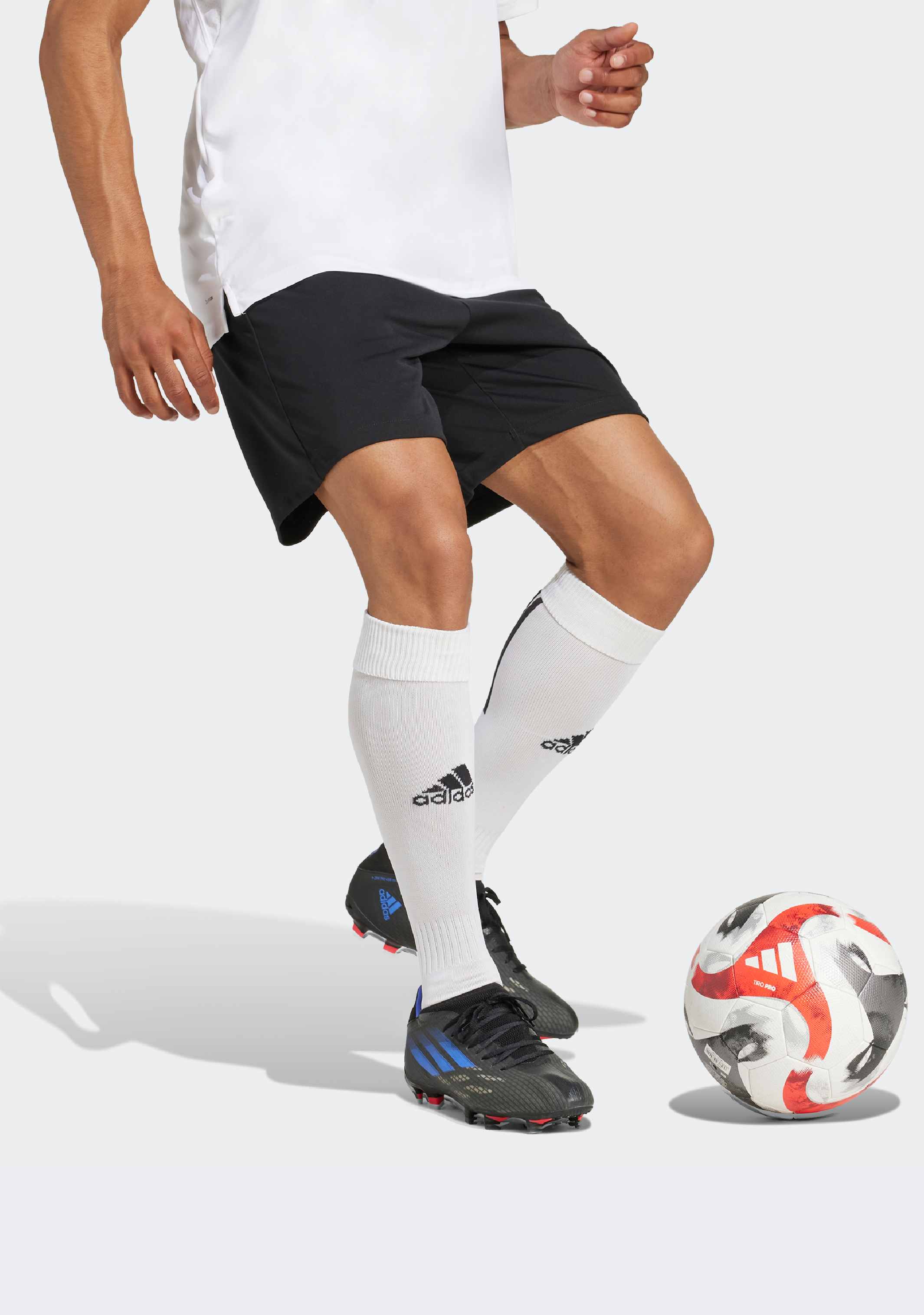 Adidas Men's Entrada 22 Running Shorts - Lightweight Athletic Shorts for Men with Pockets - Perfect for Gym, Jogging & Casual Wear