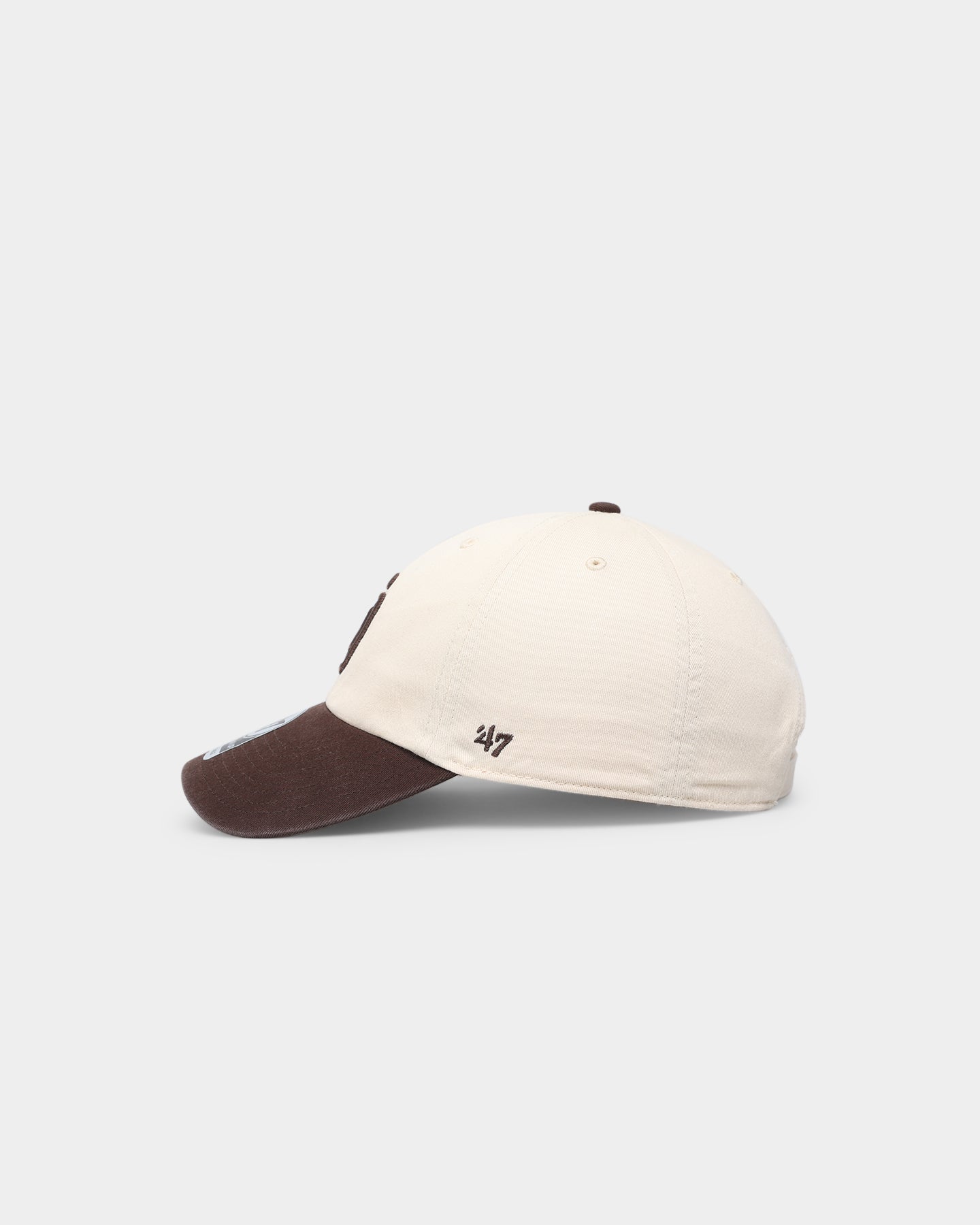 47 Brand San Diego Padres Two-Tone MVP DT Snapback Hat - Adjustable Baseball Cap for Men & Women - Perfect for Baseball Games, Streetwear Fashion & Casual Outfits