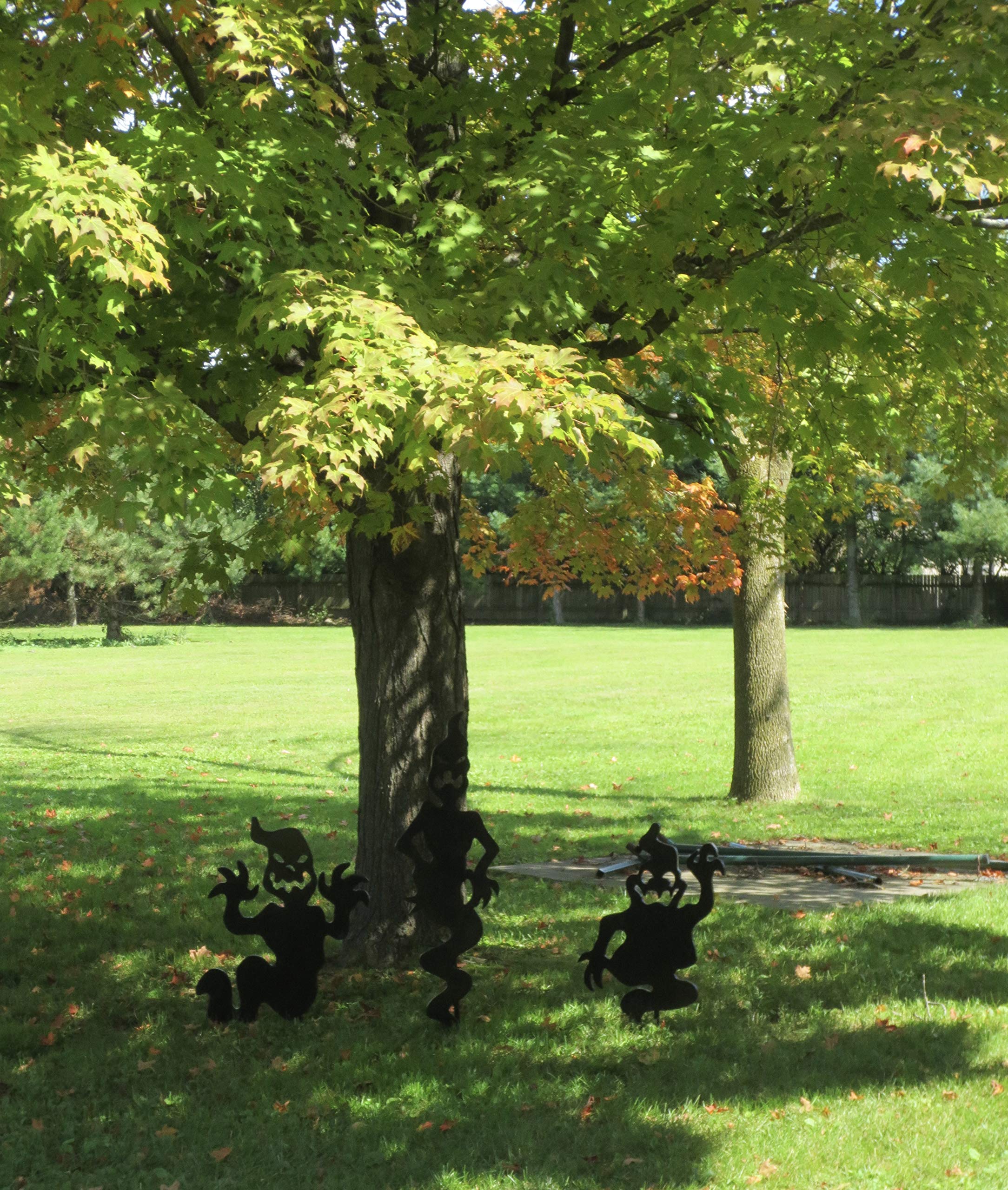 Set of 3 Black Ghosts Rising from Ground - Halloween Wooden Outdoor Lawn & Yard Art Signs - Spooky Halloween Decorations for Yard, Garden, and Front Porch - Perfect for Halloween Party Decor and Haunted House Themes