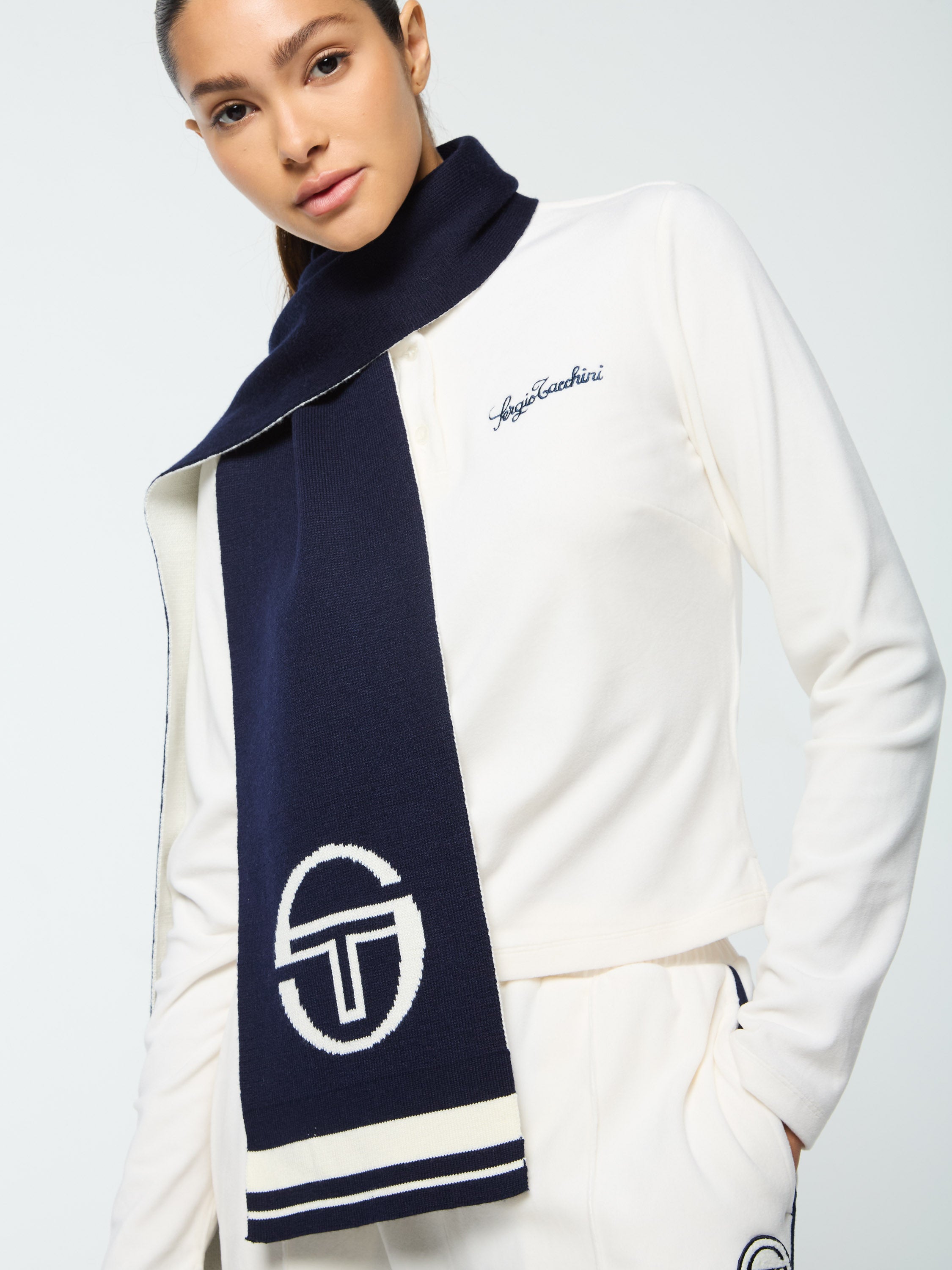 La Faccia Jacquard Scarf Maritime Blue - Luxury Woven Shawl for Women, Soft Winter Fashion Accessory - Perfect for Office, Travel and Special Occasions