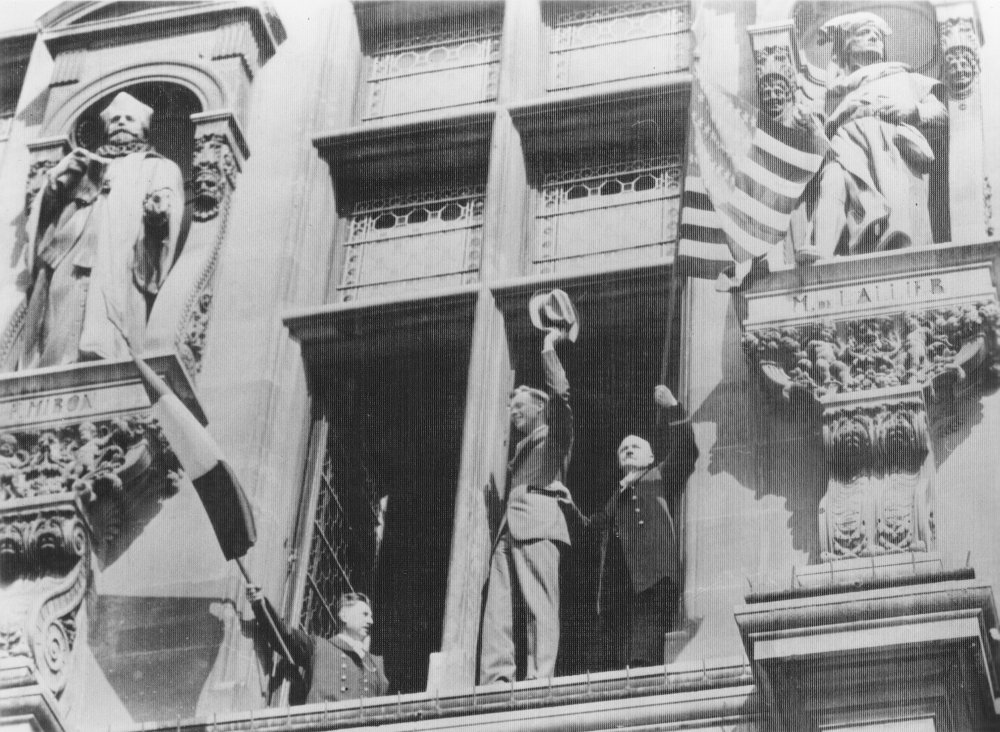Charles Lindbergh (1902-1974) - Historic American Aviator Celebrating Trans-Atlantic Flight Success at Paris Embassy Balcony | Vintage Aviation Memorabilia & Collector's Item for History Enthusiasts