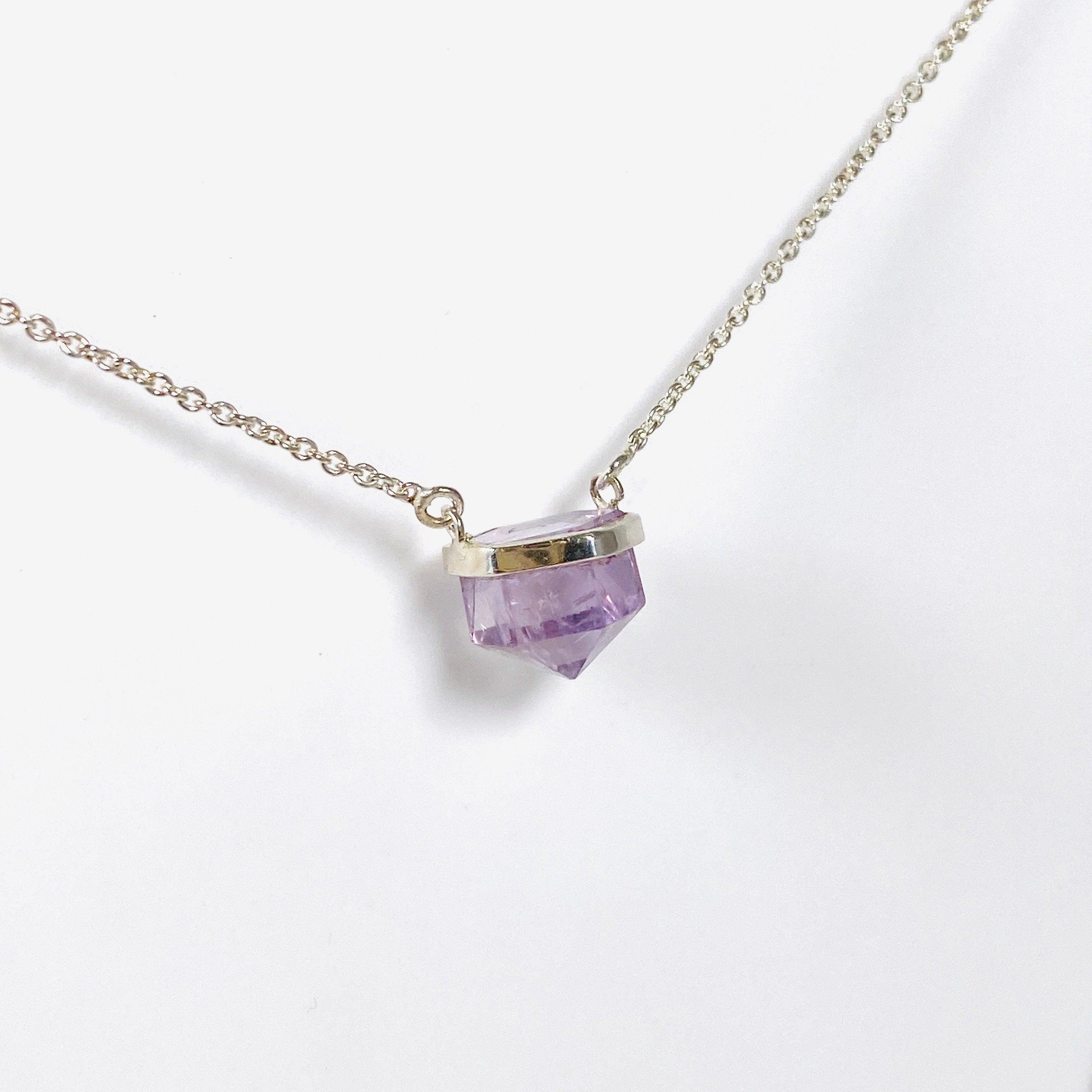 Gemstone Point Necklace NK145 - Elegant Crystal Pendant Jewelry for Women, Perfect for Parties, Weddings & Special Occasions