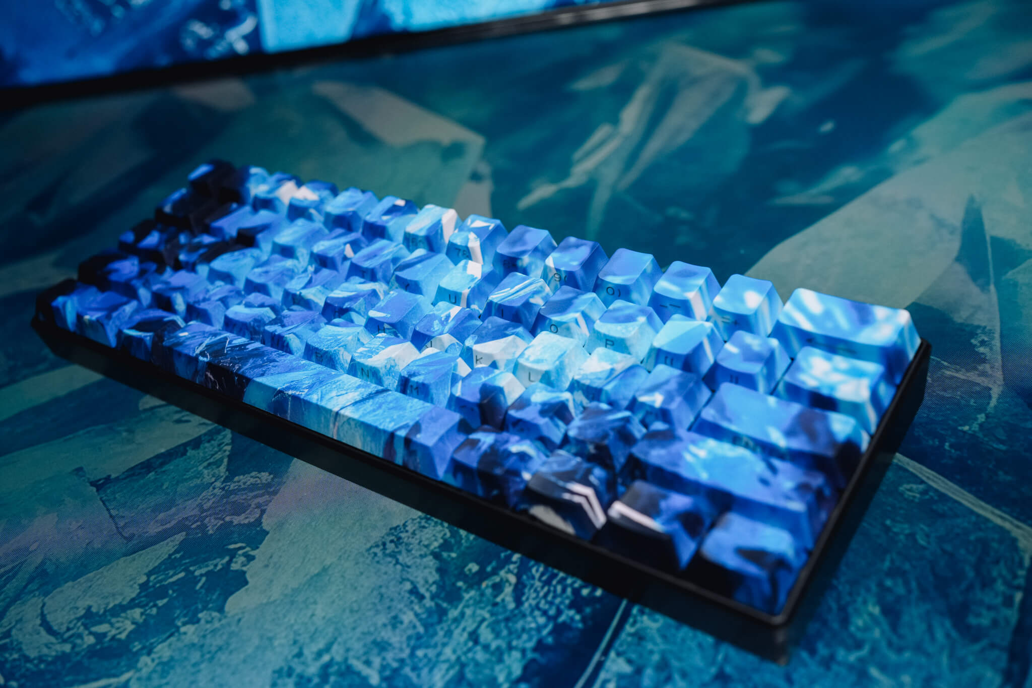 Icetride T60 Pro Mechanical Gaming Keyboard - RGB Backlit, Wired USB, Ergonomic Design for PC, Mac, Laptop - Perfect for Gaming, Typing & Office Work