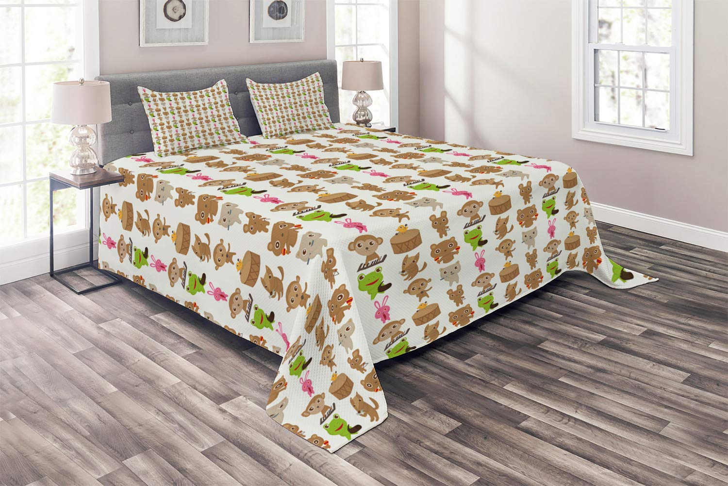 Ambesonne King Size 3-Piece Quilted Bedspread Set with 2 Pillow Shams - Fun Animal Music Band Pattern in Off White & Multicolor - Soft Decorative Coverlet for Cozy Bedroom Decor