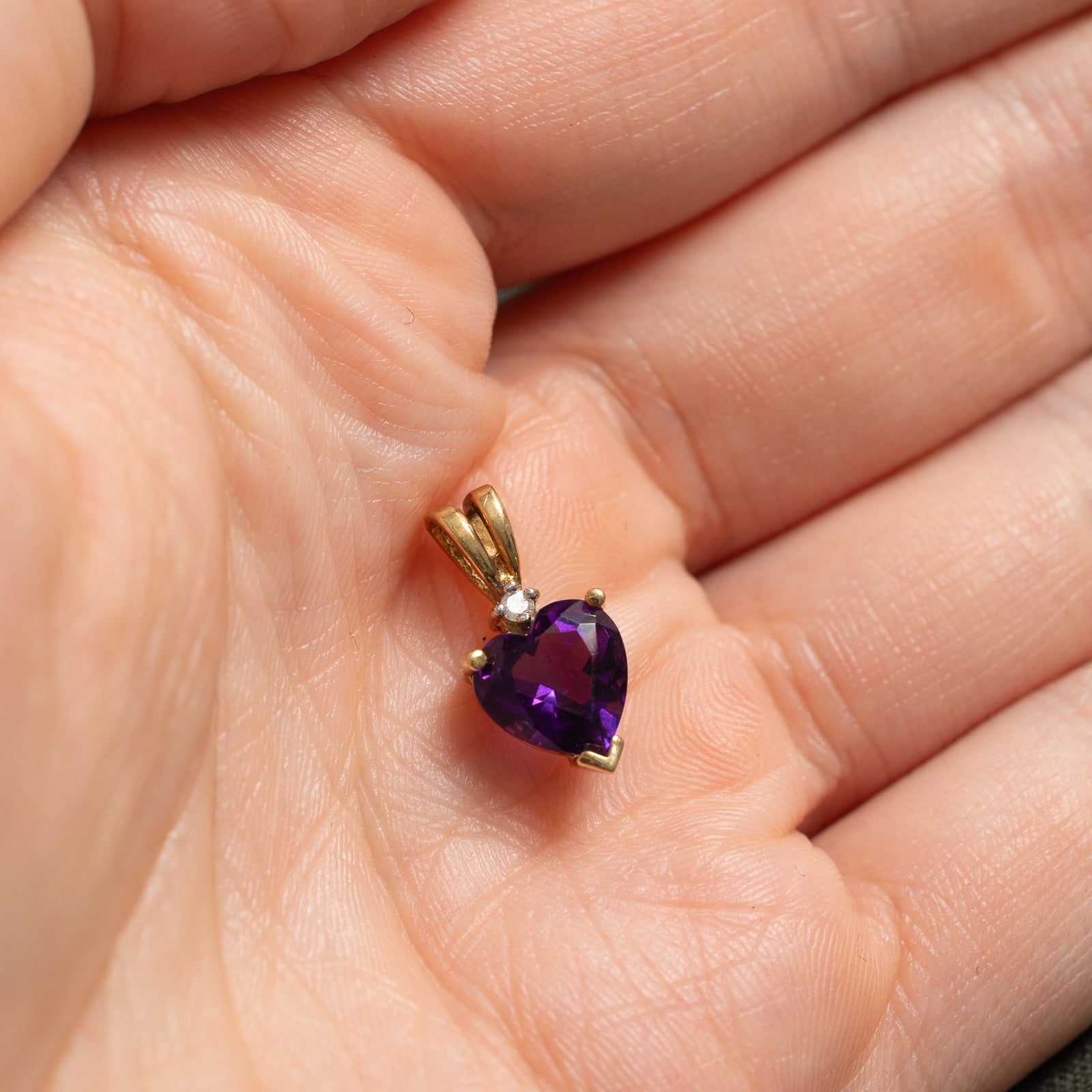 1.30ct Heart Cut Amethyst & 0.01ct Diamond Pendant Necklace - Elegant Purple Gemstone Jewelry for Women - Perfect for Valentine's Day, Anniversary & Romantic Gifts