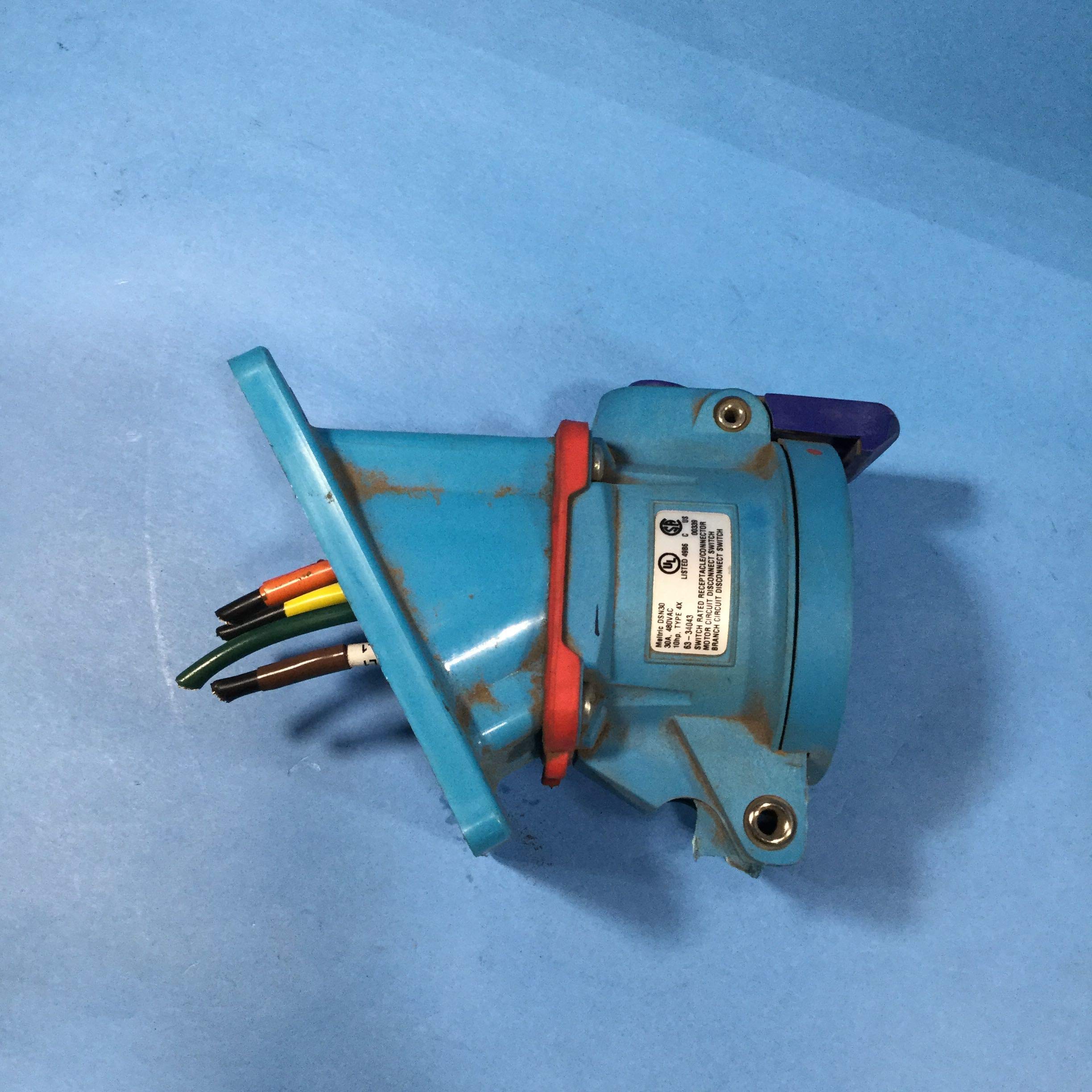 63-34043 DSN30 30 Amp Female Receptacle - Heavy Duty Electrical Connector for Marine, RV, and Industrial Applications