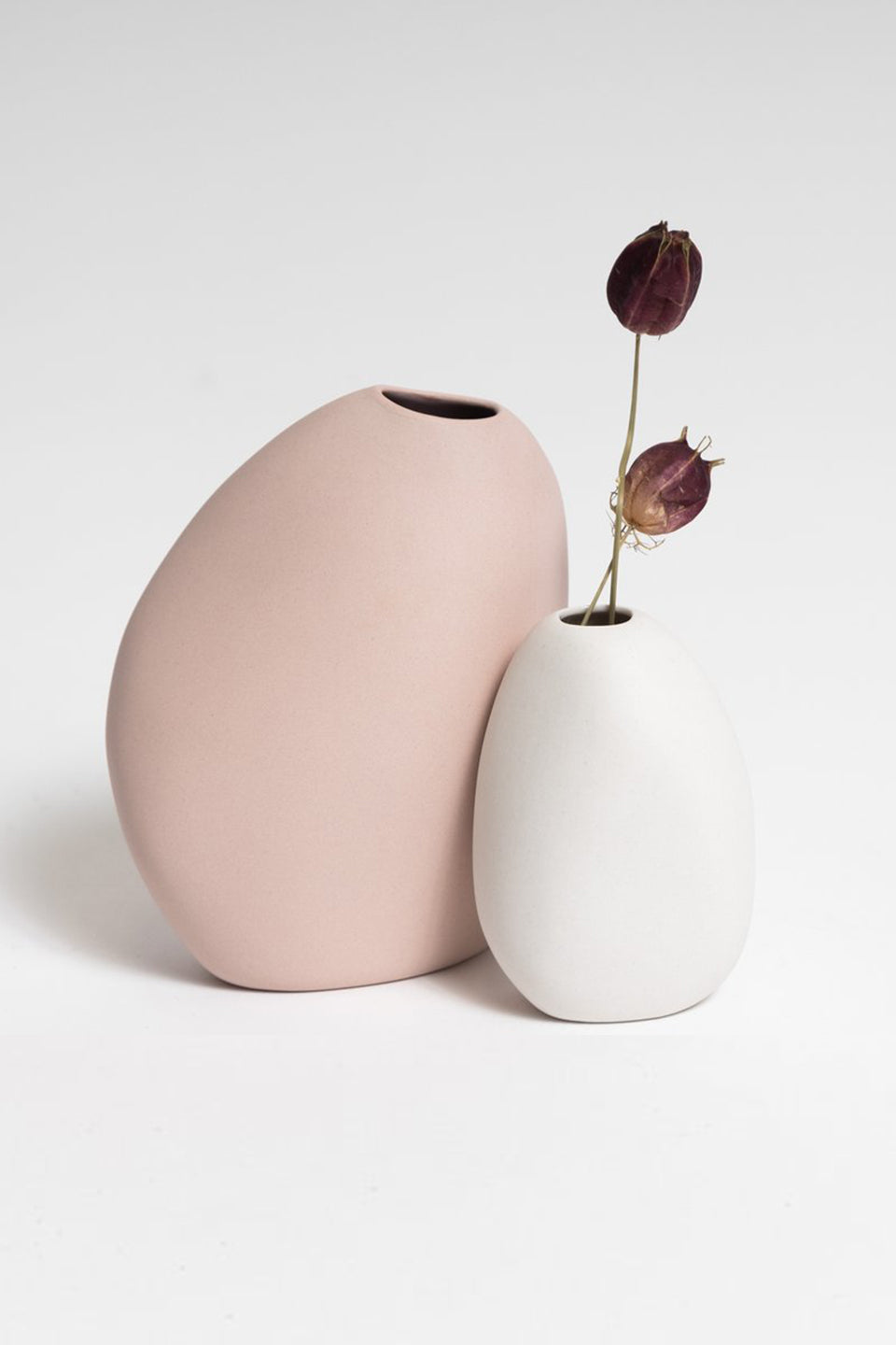 Harmie Pipi Small White Ceramic Vase - 4