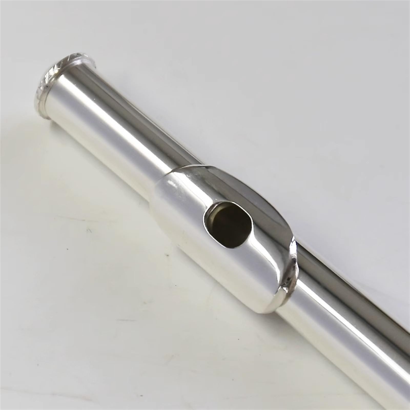 Professional C Key 16-Hole Closed Hole Flute for Beginners - Silver Plated Standard Flute Instrument with Case - Perfect for School Band, Music Lessons & Solo Performances