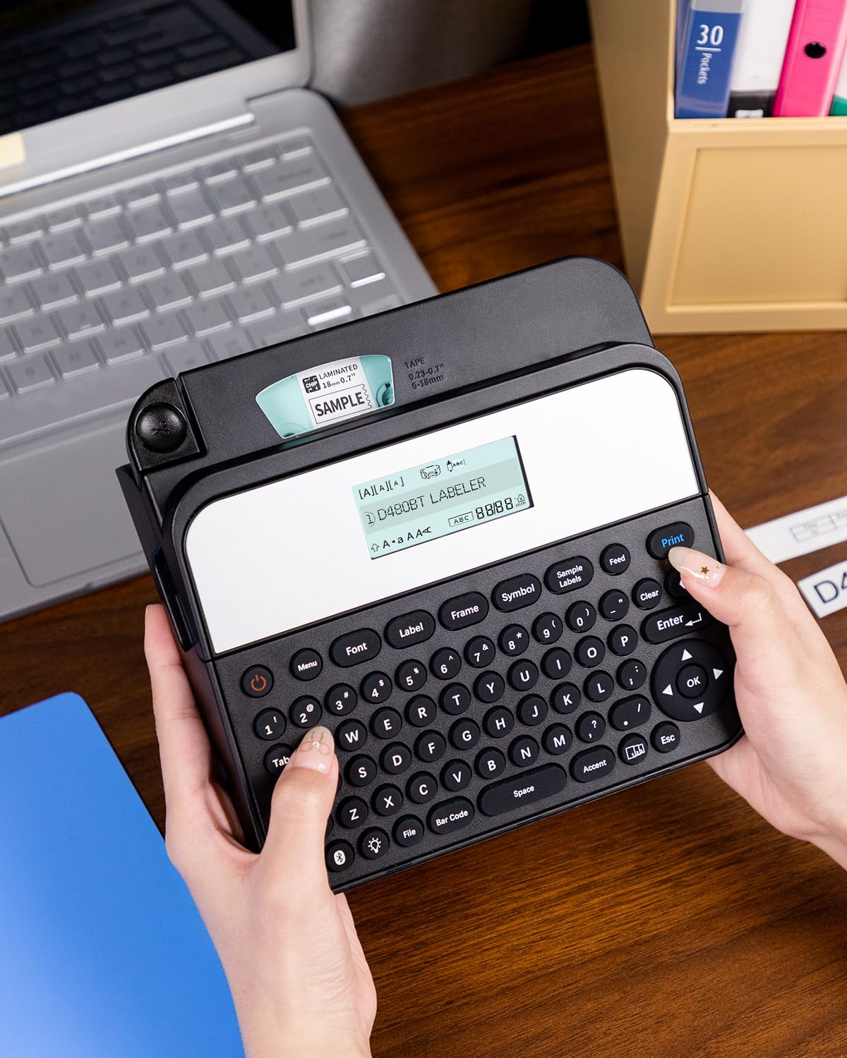 Bluetooth Label Maker D480BT - Rechargeable Label Printer with QWERTY Keyboard & Backlit LCD | Compatible with PC & Smartphone | 3/4 Inch Label Tape | Perfect for Home, Office, Warehouse & Craft Organization