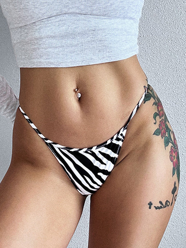 ZASUWA Women's T-Back Lace Thong Panties - Sexy Underwear for Date Night & Special Occasions