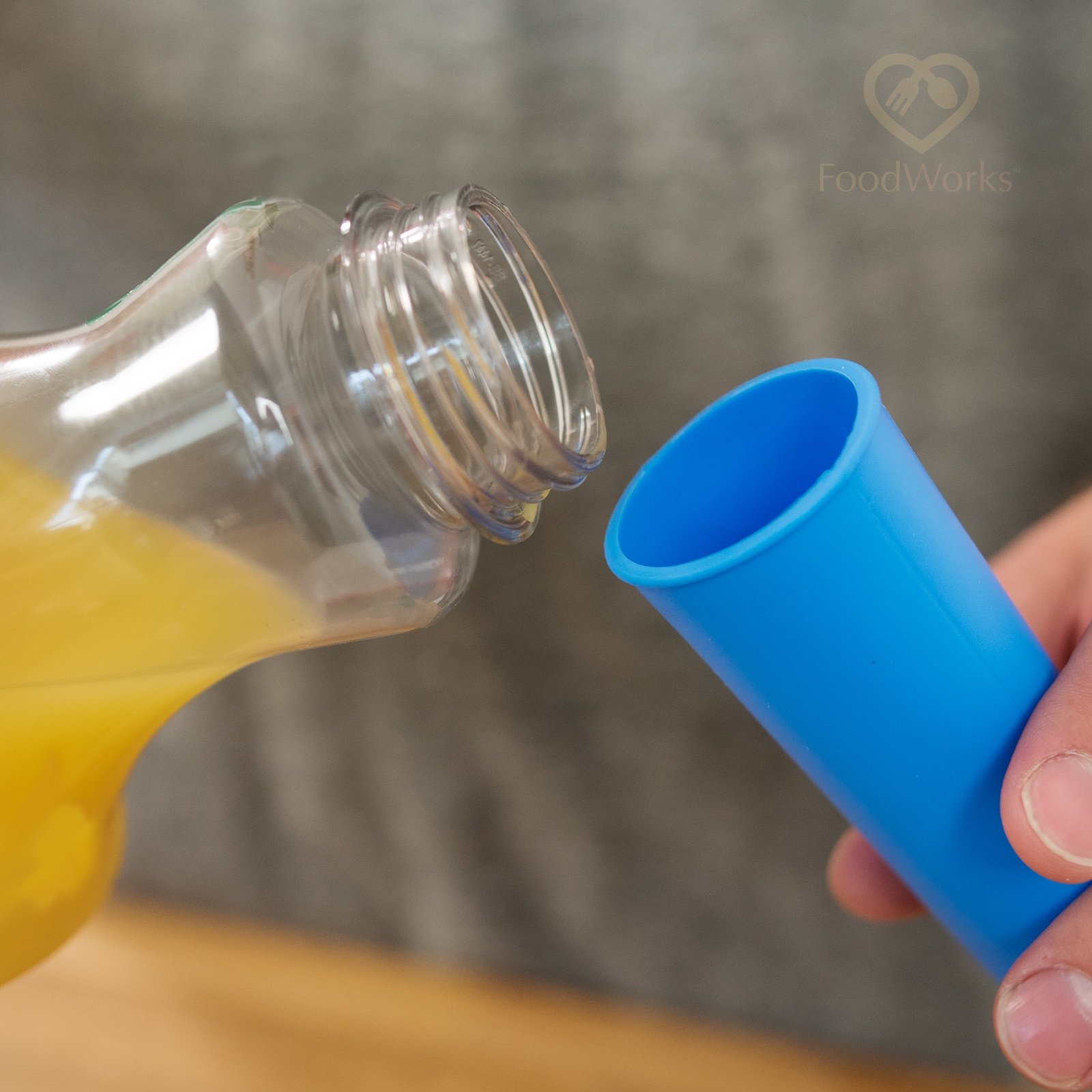 Best Silicone Ice Pop Maker Molds - Set of 6 Reusable Popsicle Molds for Homemade Frozen Treats - Perfect for Summer Parties, Kids Snacks & Healthy Desserts