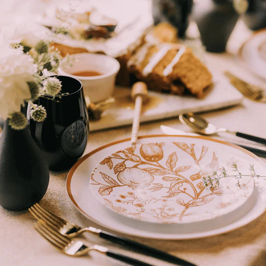 Rimonim Design Round Plastic Plates - Durable & Stylish Disposable Dinnerware for Parties, Picnics, and Events