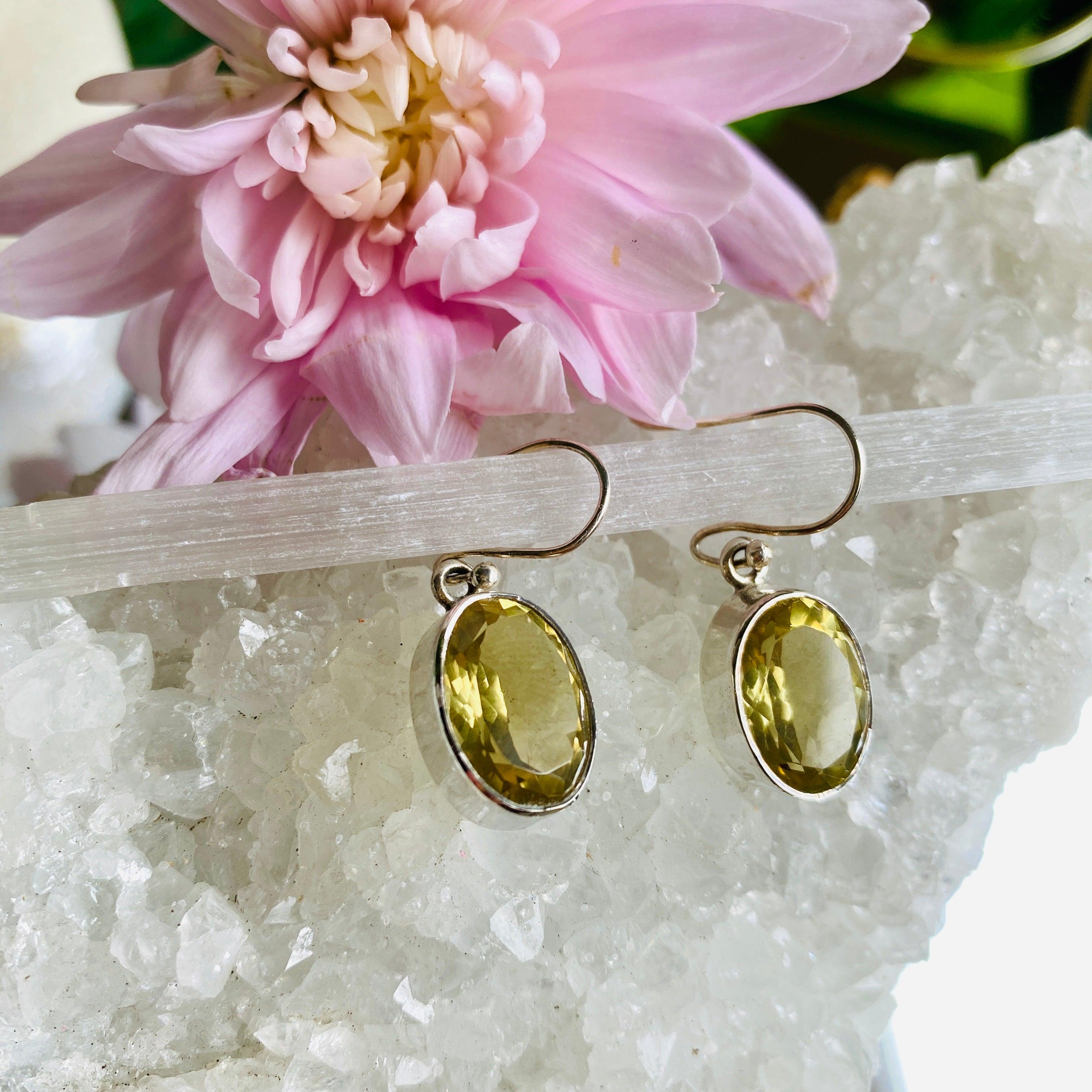 Lemon Quartz Faceted Oval Earrings KEGJ809 - Elegant Dangle Earrings for Women, Perfect for Parties, Weddings & Everyday Wear
