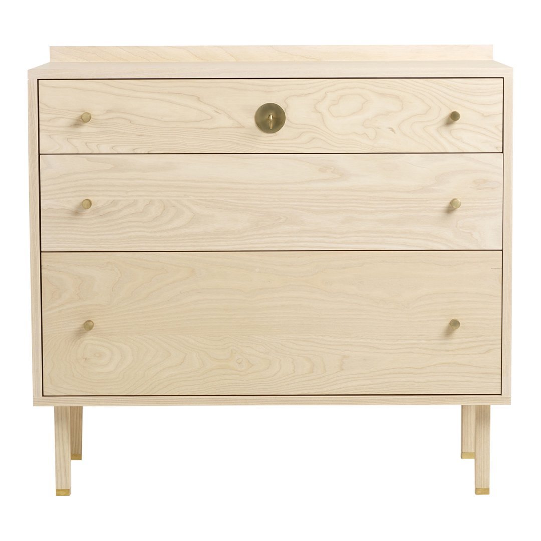 Modern 5-Drawer Chest of Drawers for Bedroom - Solid Wood Dresser with Ample Storage Space | Perfect for Organizing Clothes, Bedding & Accessories in Home, Dorm or Office